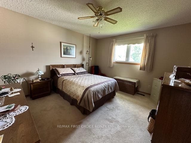 710 Mary Street photo 8