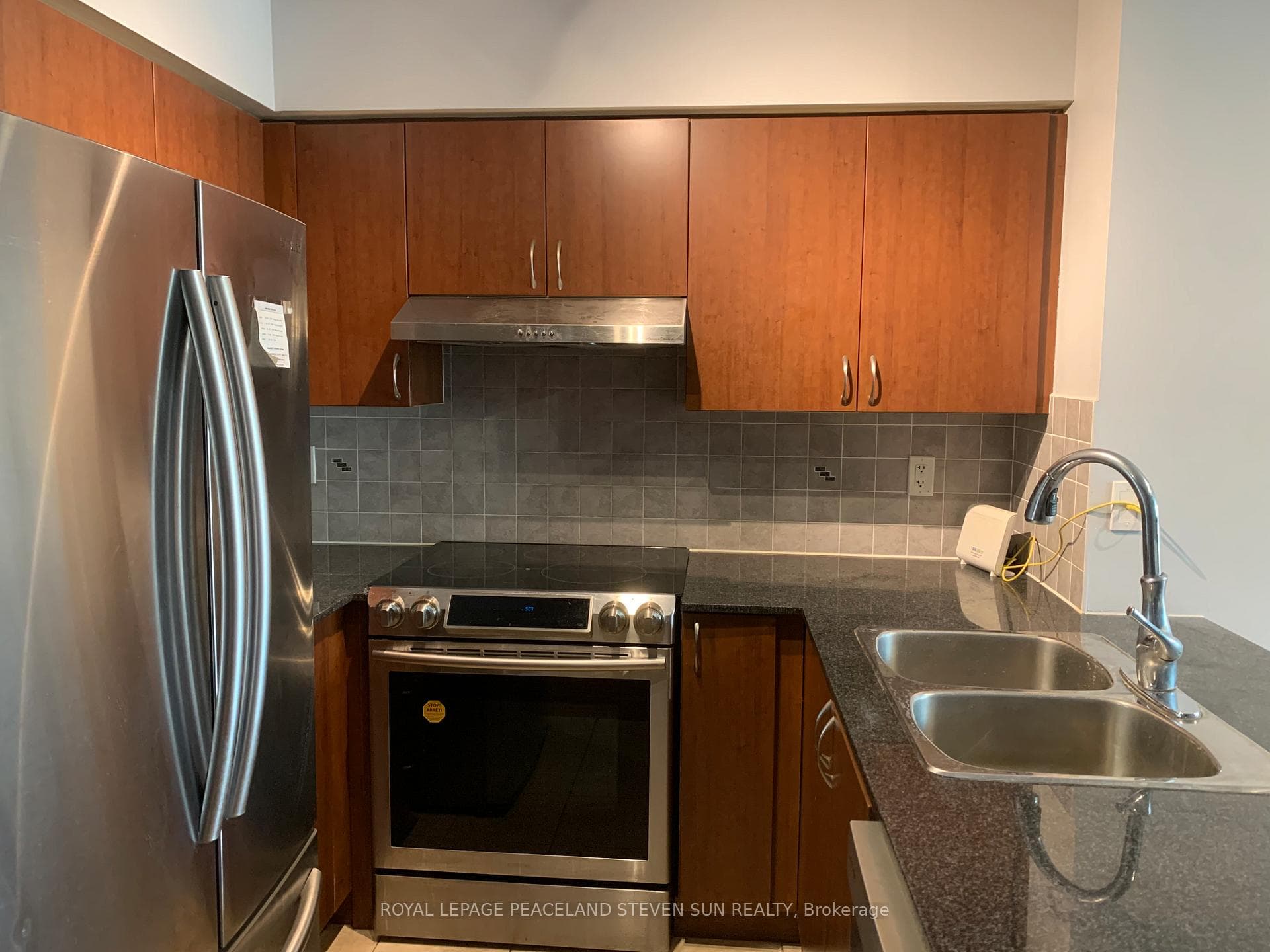 55 South Town Centre Boulevard Unit 515 photo 6
