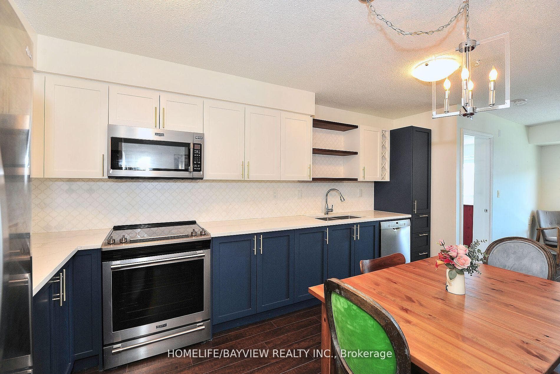 890 Sheppard Avenue Unit 407 photo 14