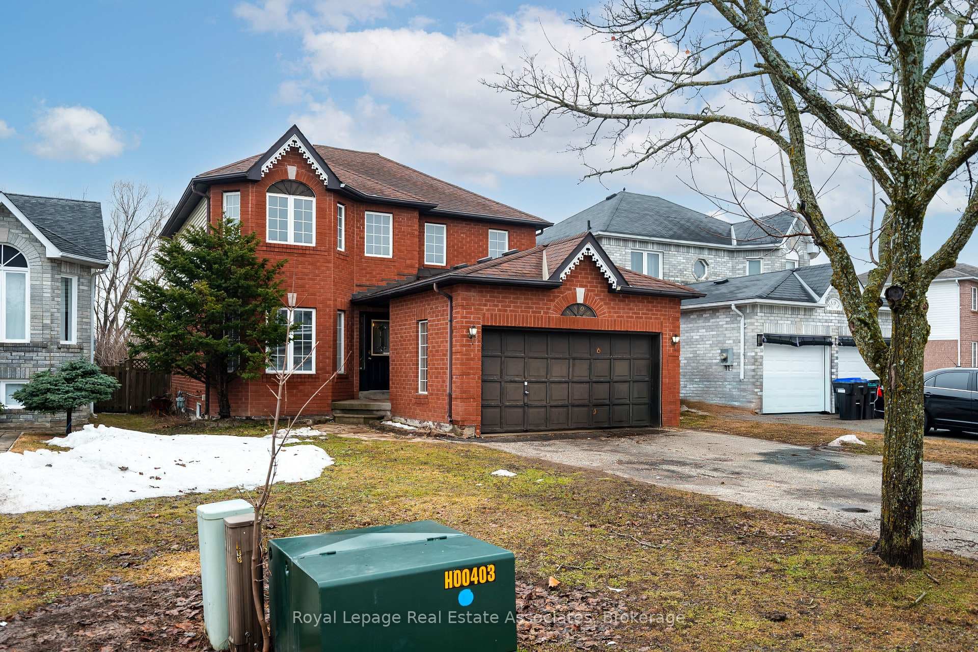 1101 Corrie Street photo 3