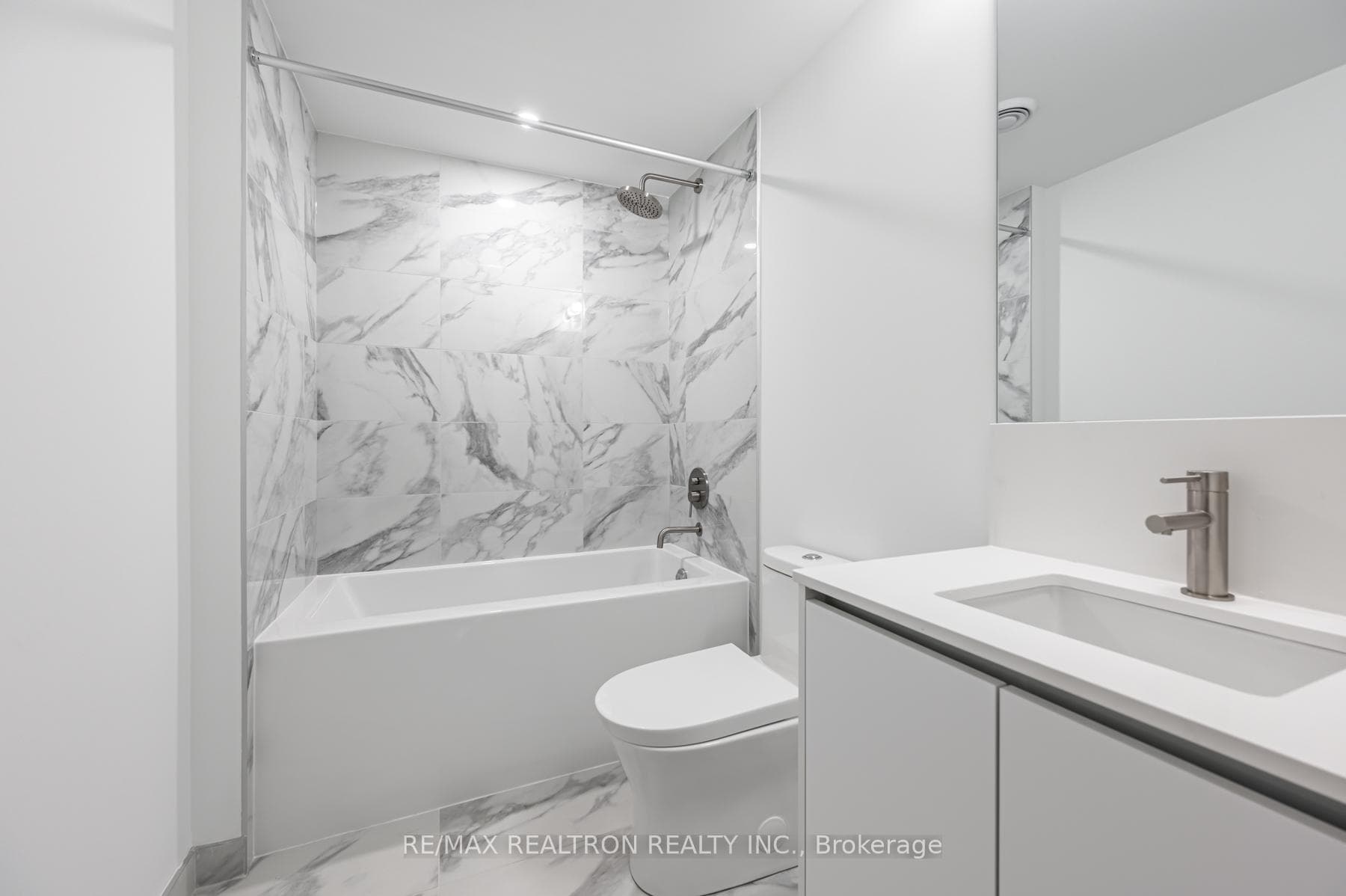 1100 Sheppard Avenue Unit 1007 photo 18