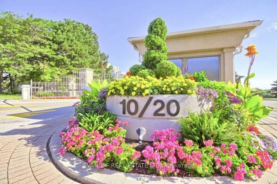 10 Guildwood Parkway Unit 517 photo 3