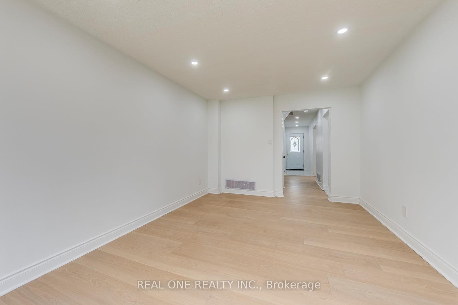 655 Paragon Place photo 13
