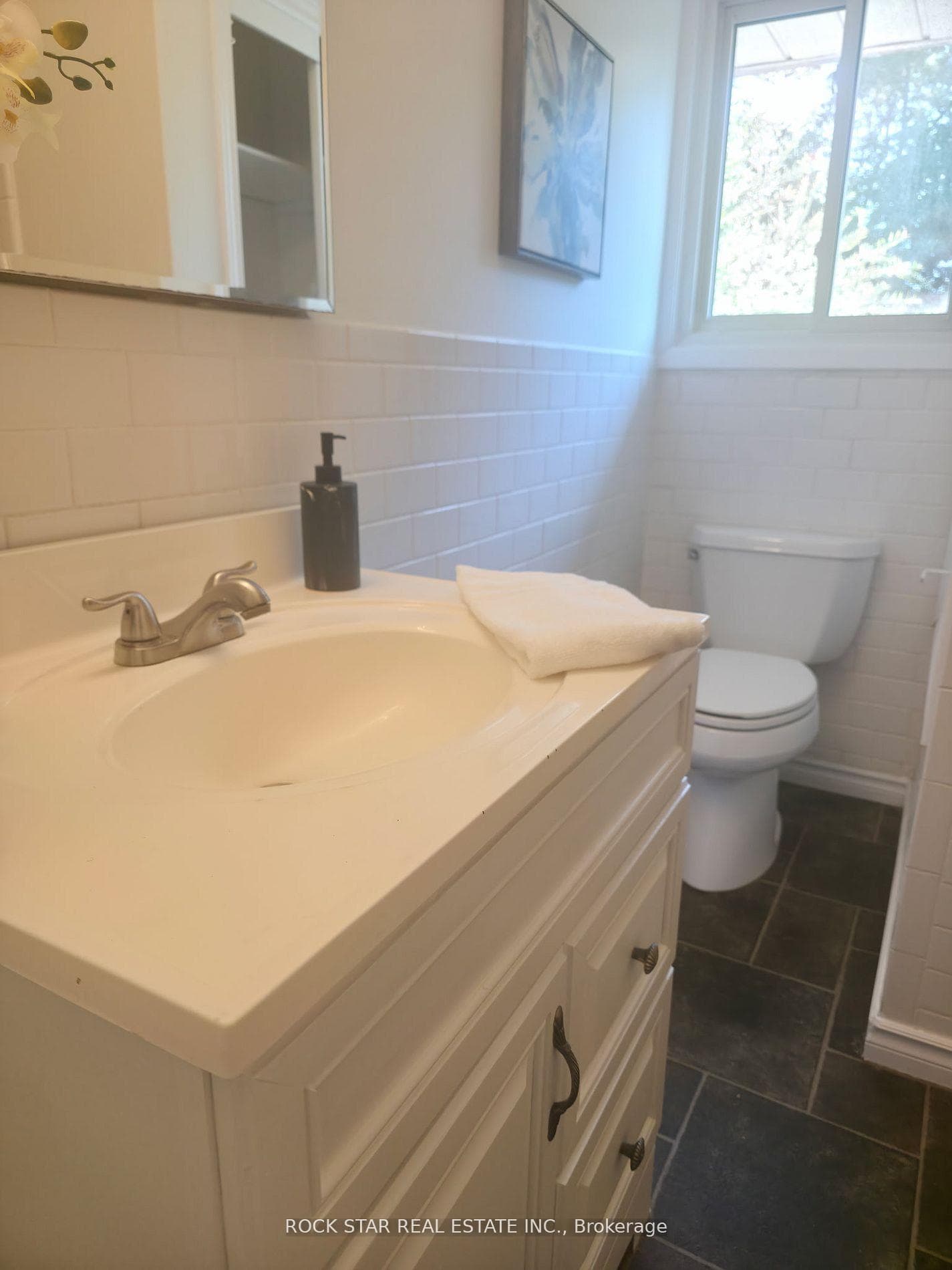 7 Joanna Drive photo 23