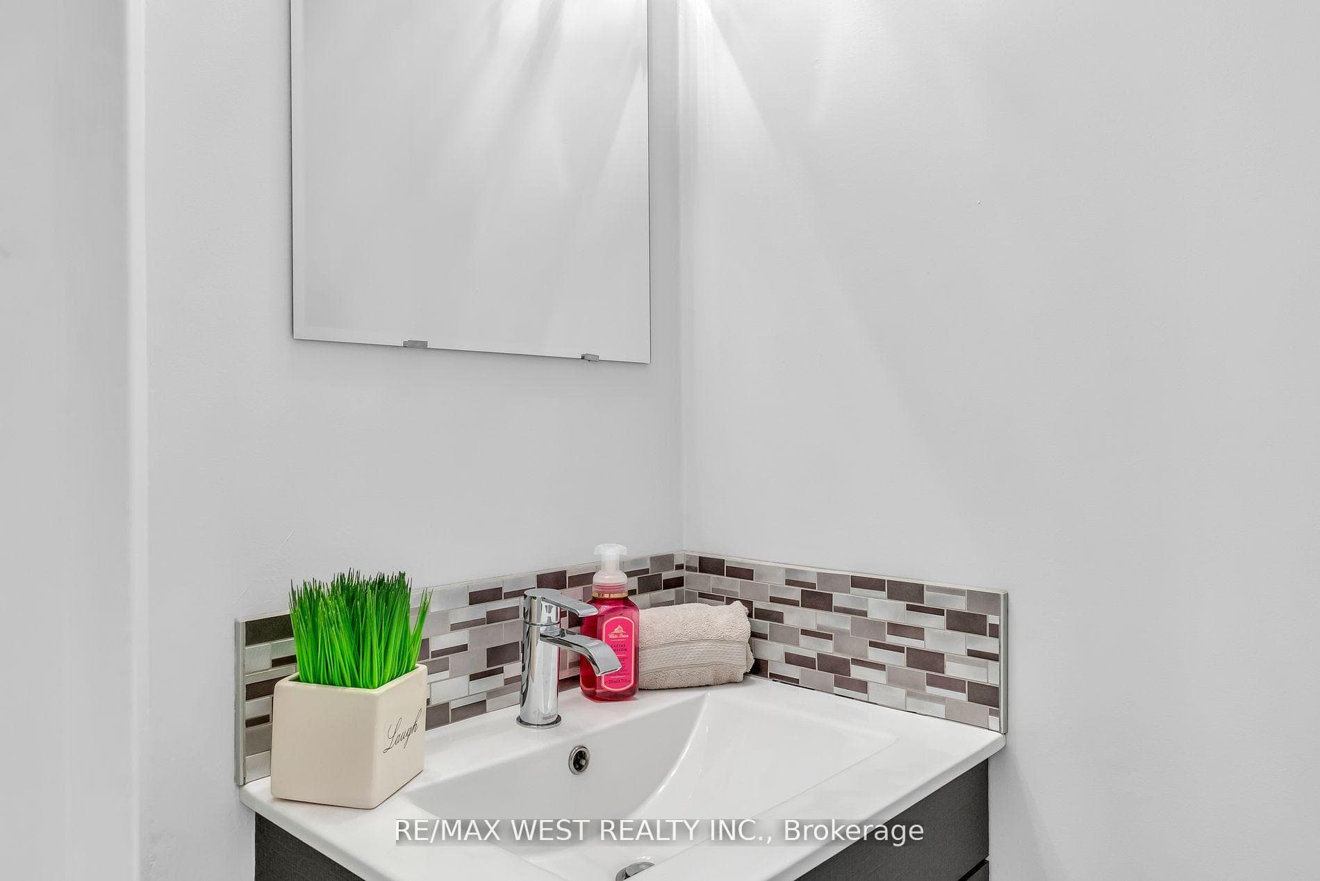 132 Flowertown Avenue photo 20