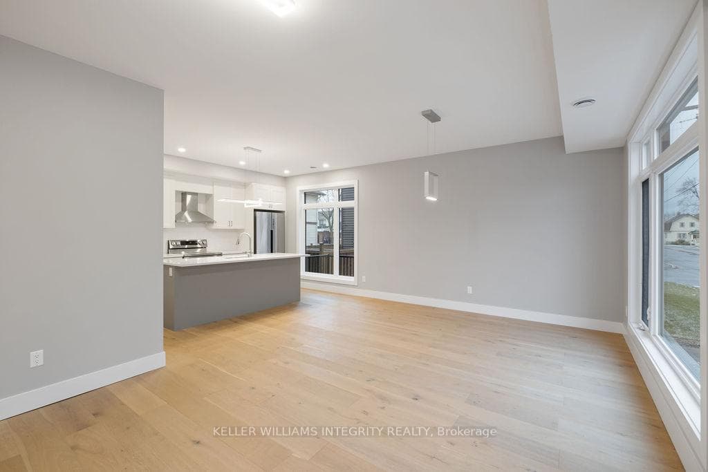 11 Quill Street Unit A photo 5