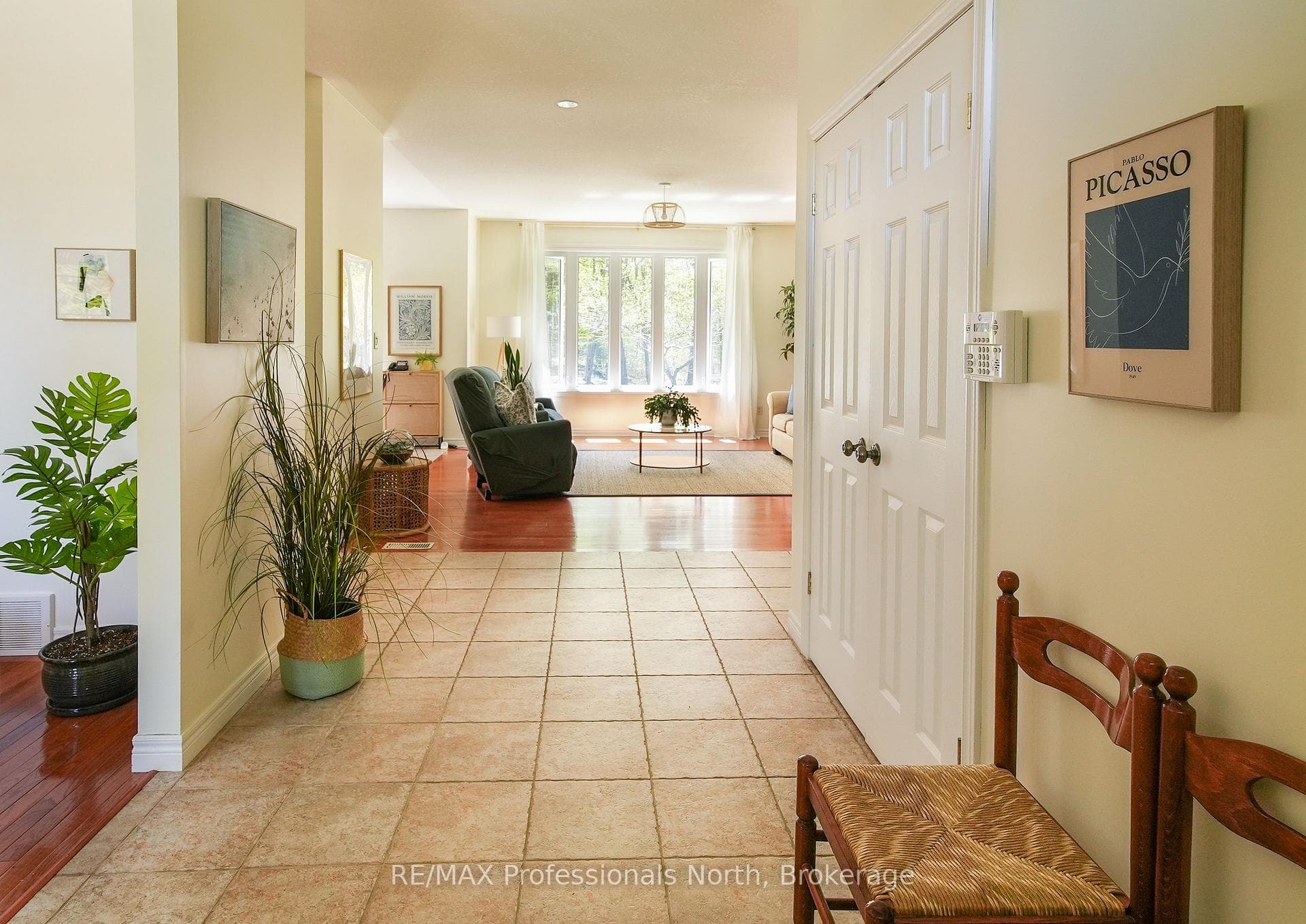 9883 Graham Road photo 5
