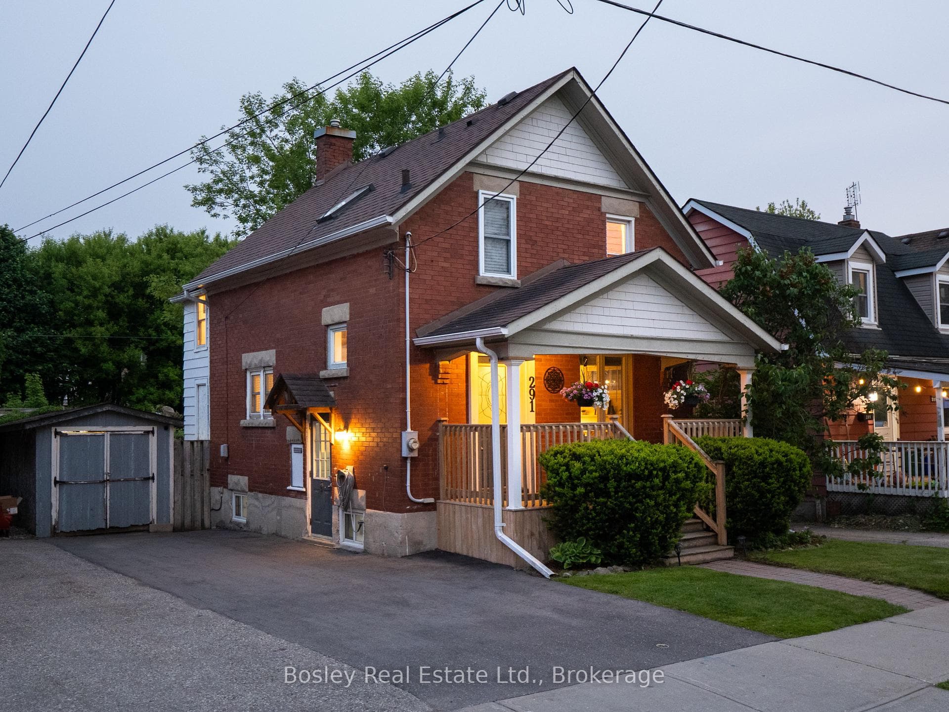 291 Guelph Street photo 35