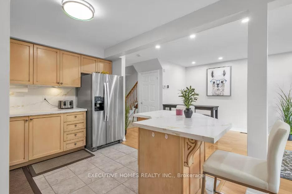 1245 Stephenson Drive Unit 17 photo 11