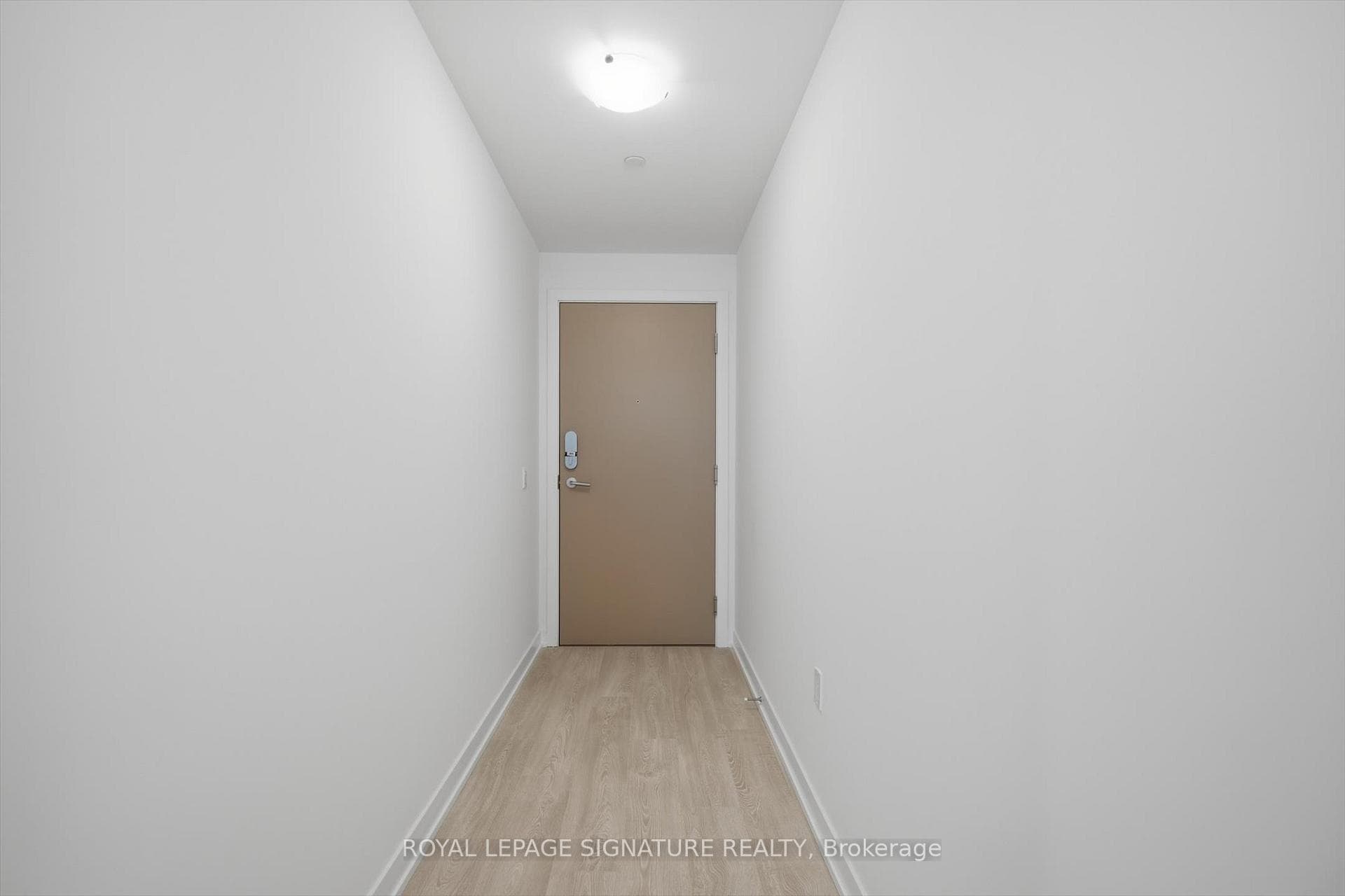 1 Quarrington Lane Unit 904 photo 15