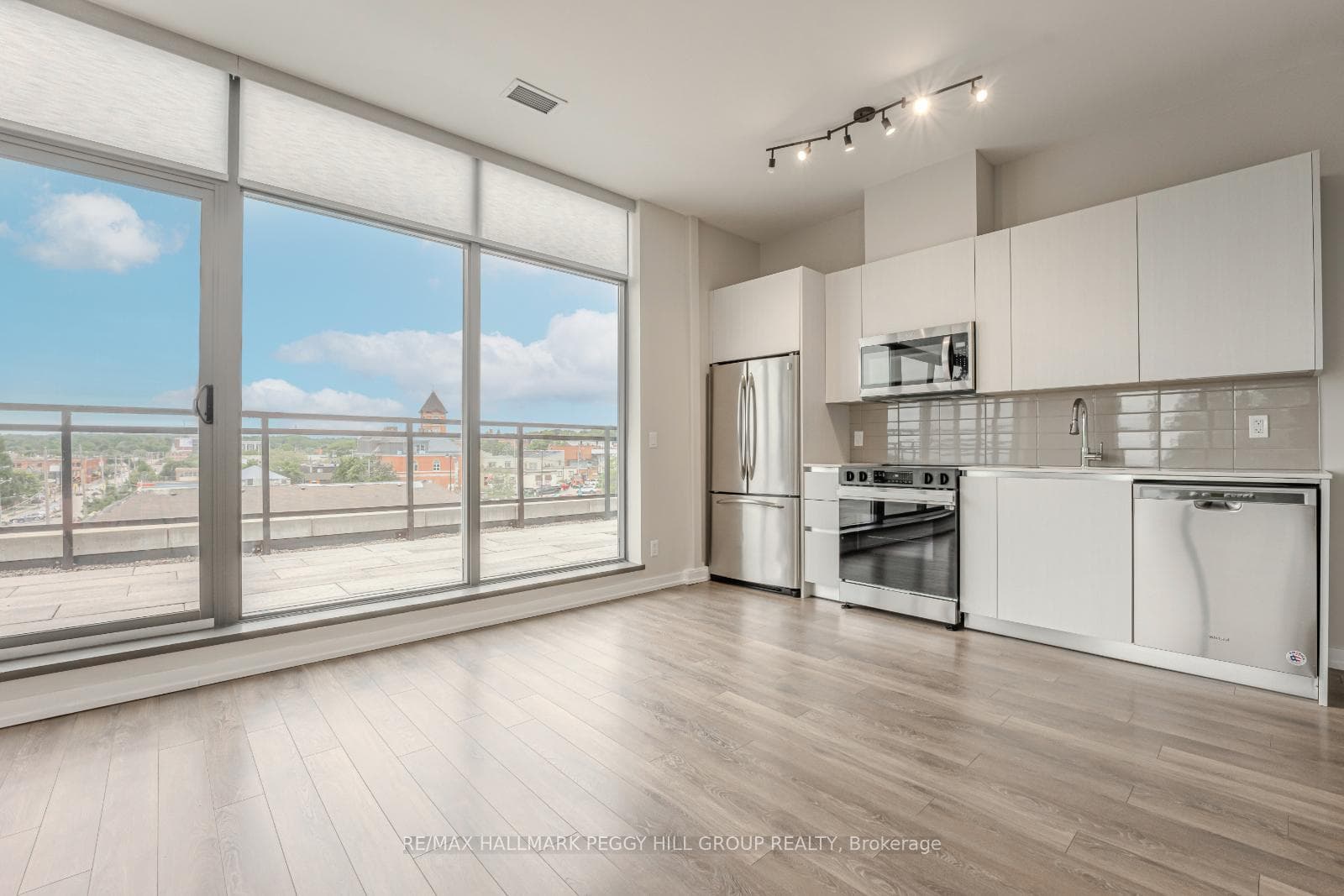 21 Matchedash Street Unit 501 photo 4