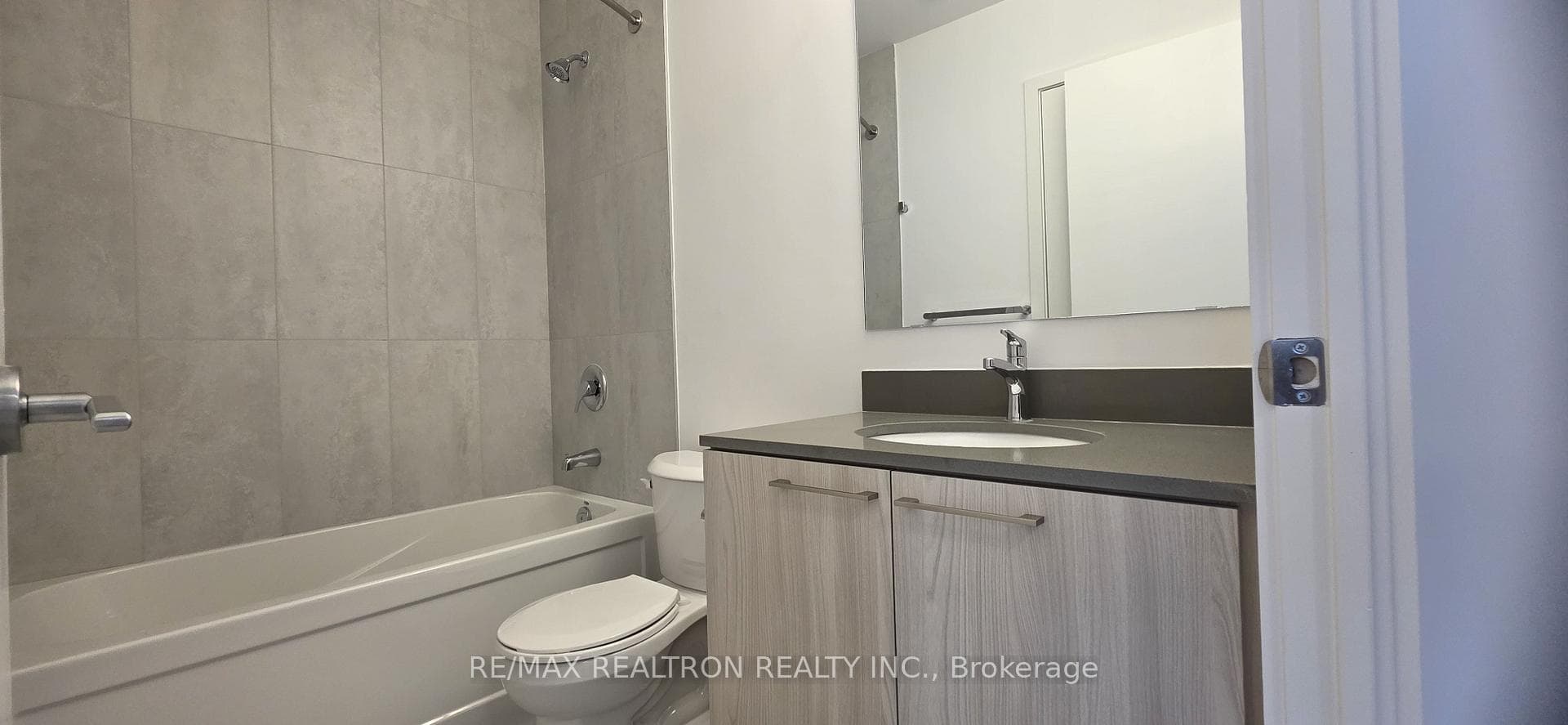 7439 Kingston Road Unit 1113 photo 11