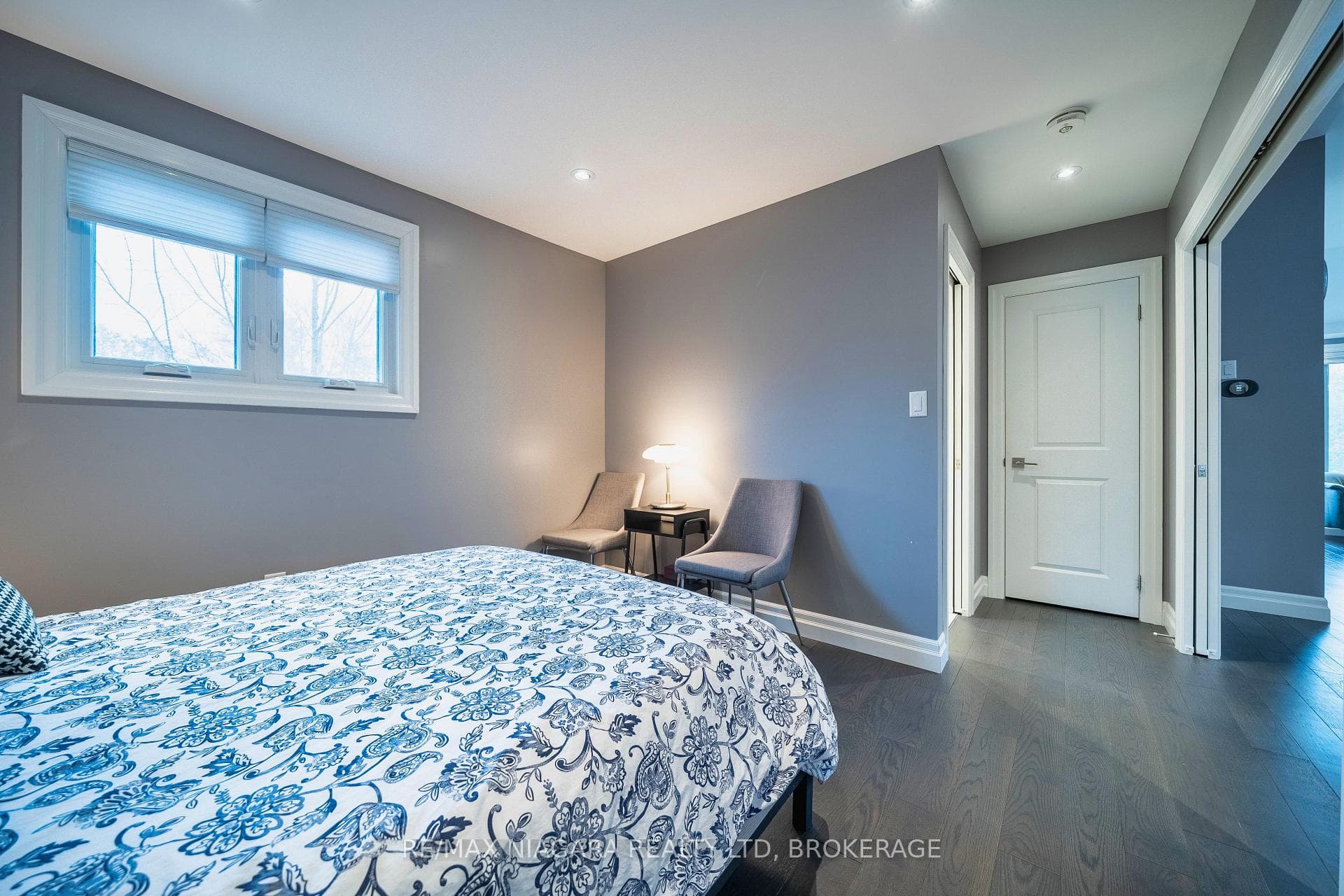 214 Mary Street photo 26