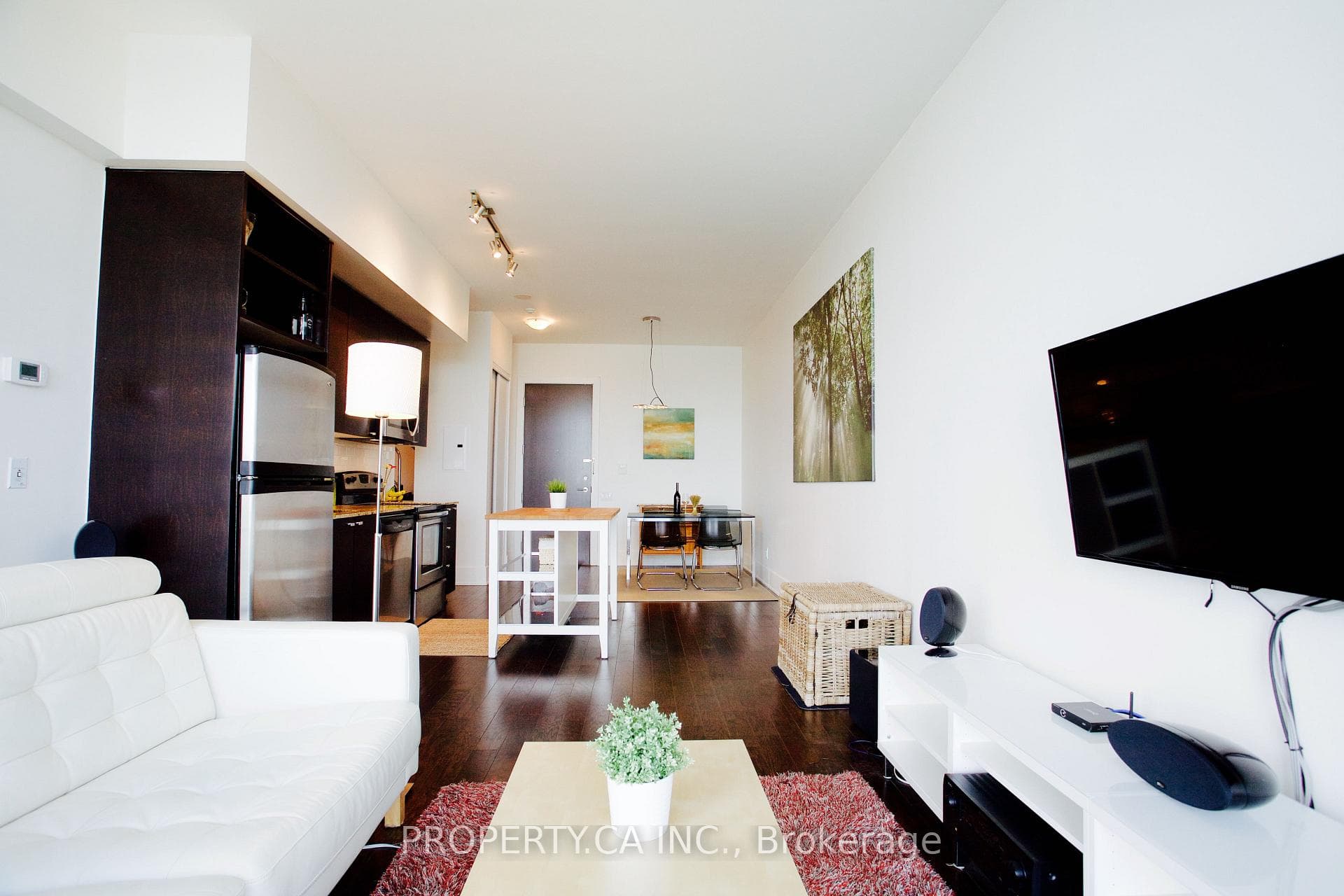 103 The Queensway N/A Unit 2815 photo 14