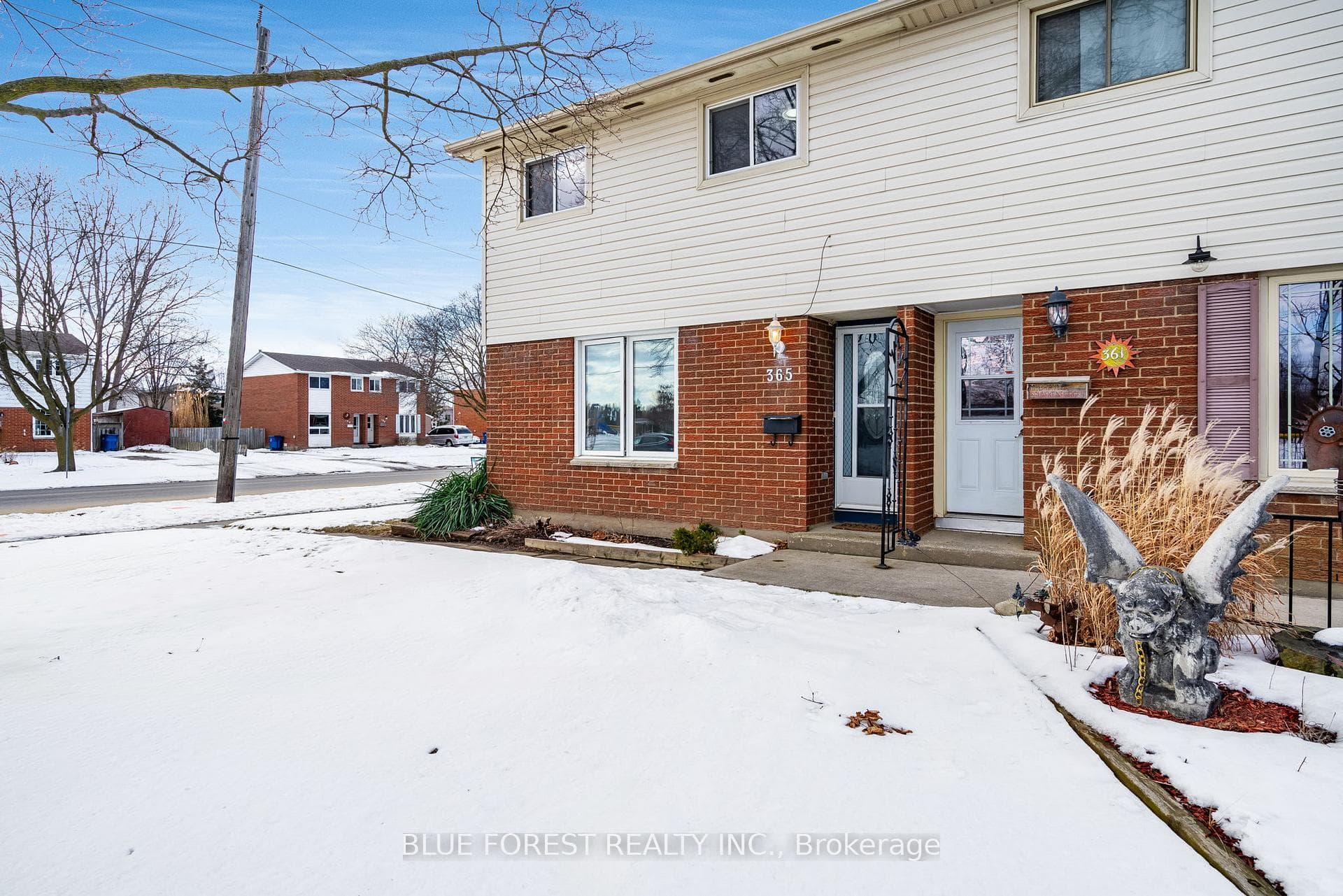 365 Tweedsmuir Avenue photo 35
