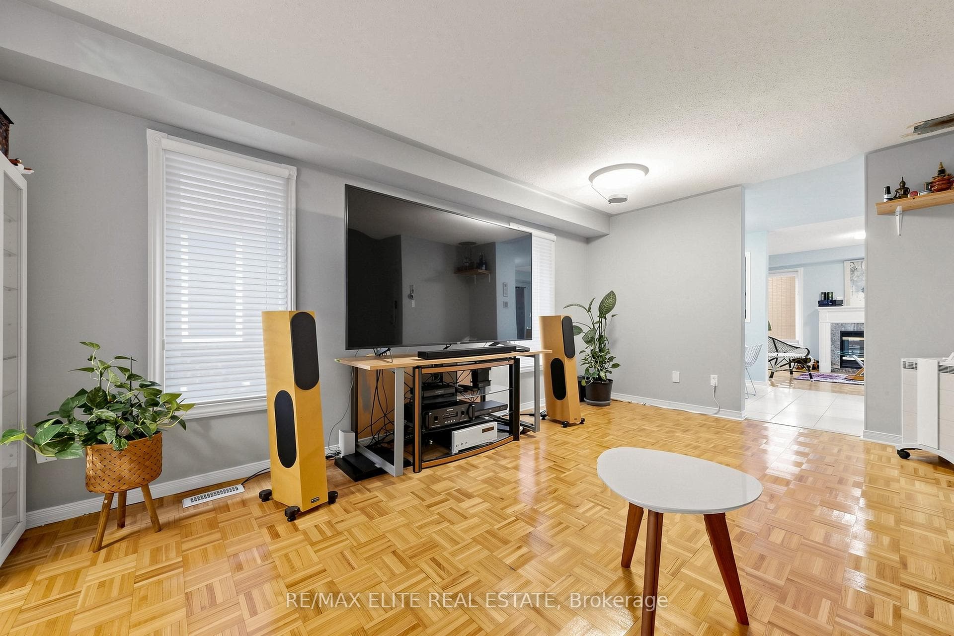 54 National Pine Drive photo 2