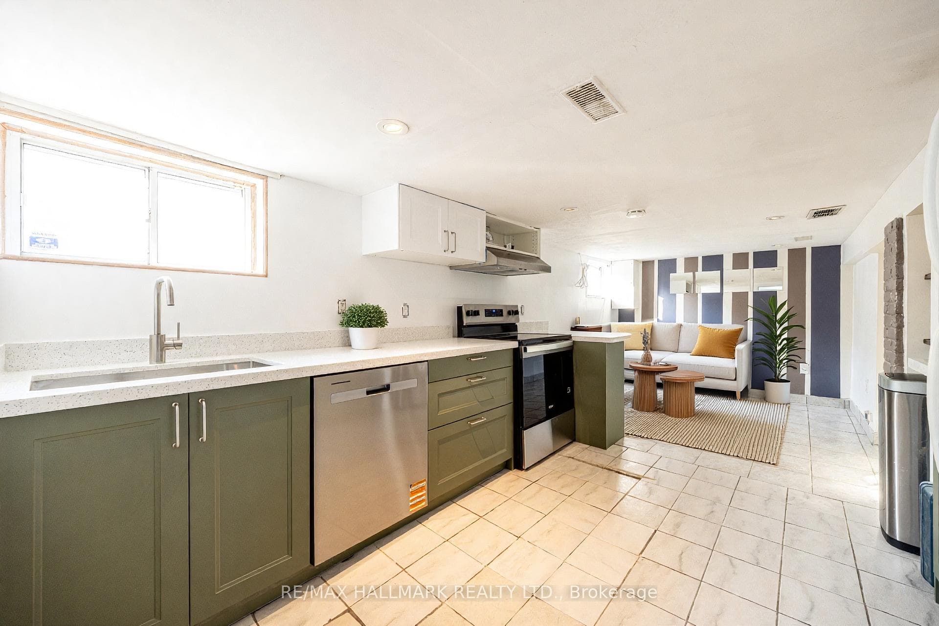 31 Kildonan Road photo 2