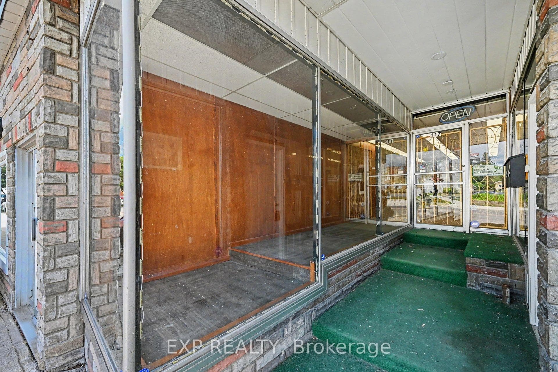 117 Montreal Road photo 3