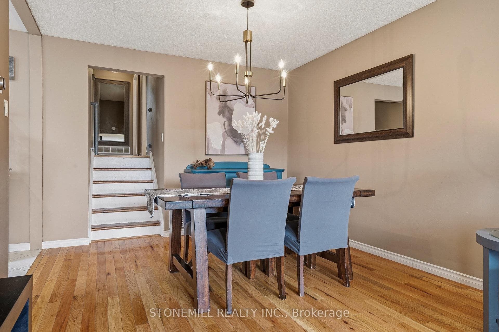 19 Golden Orchard Drive photo 6