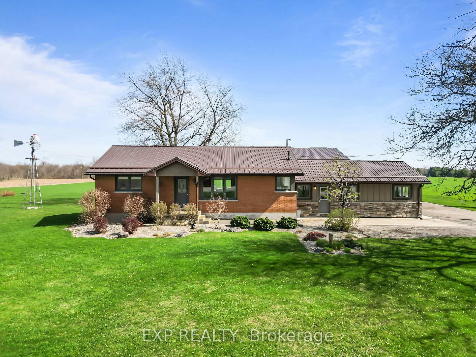 9221 Hickory Drive photo 4