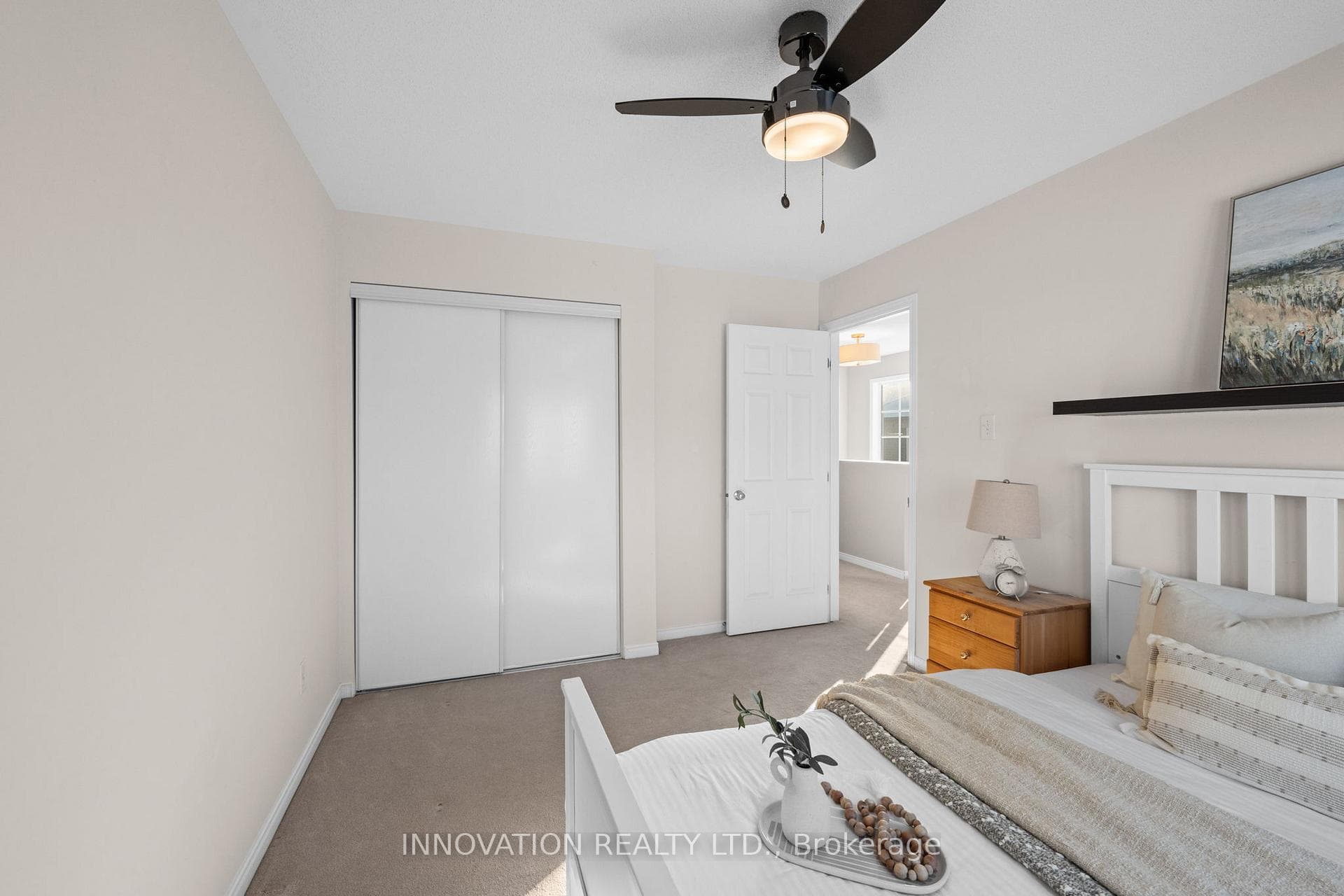565 Dalewood Crescent photo 29