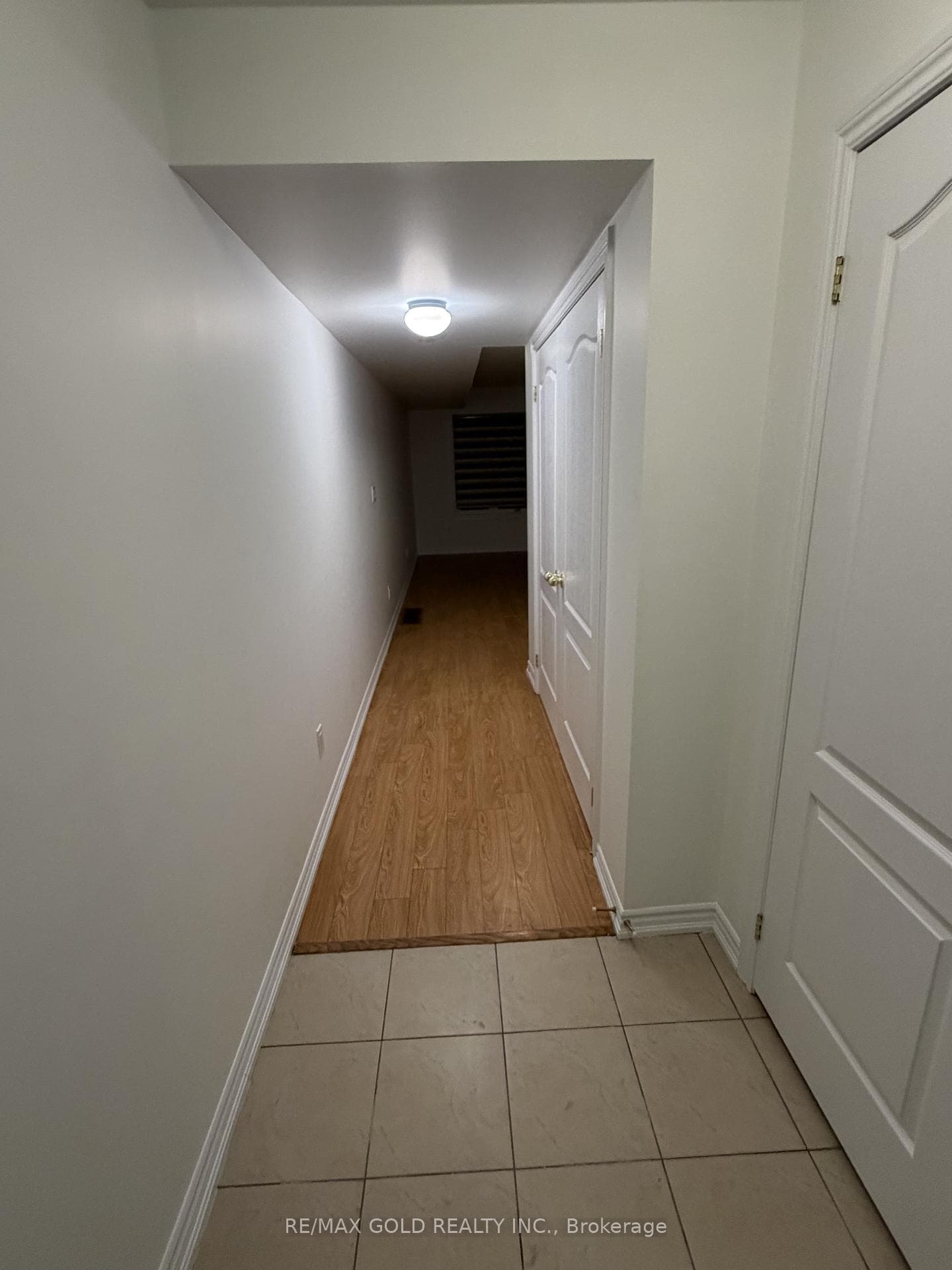 35 Shiff Crescent photo 3