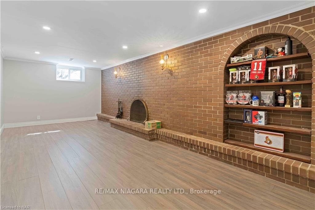 4180 Preston Avenue photo 18