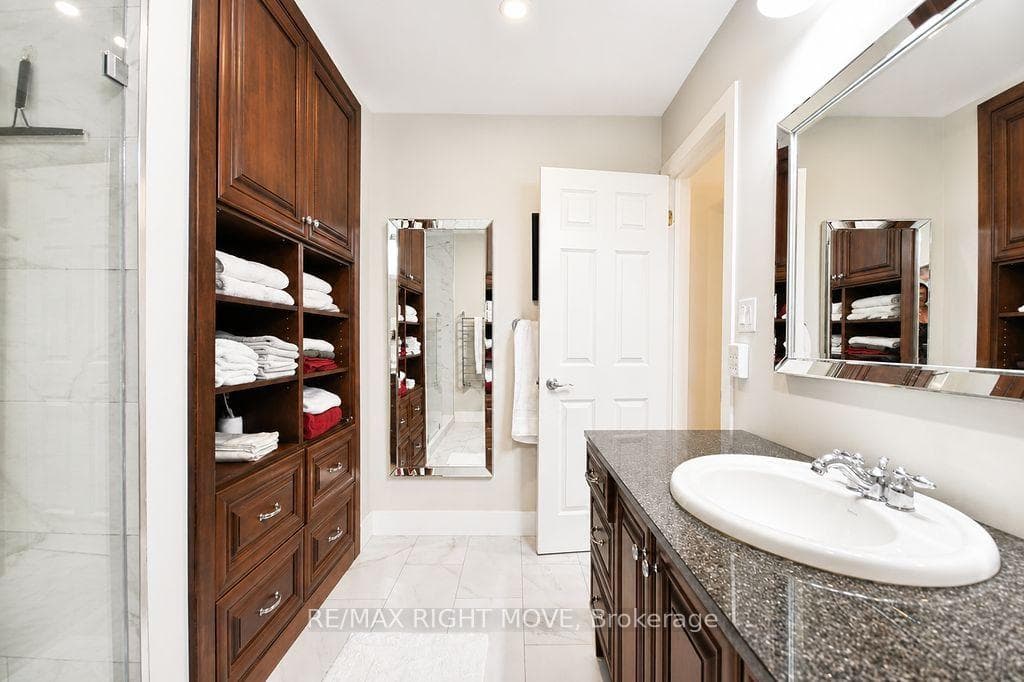 Primary Ensuite Bathroom