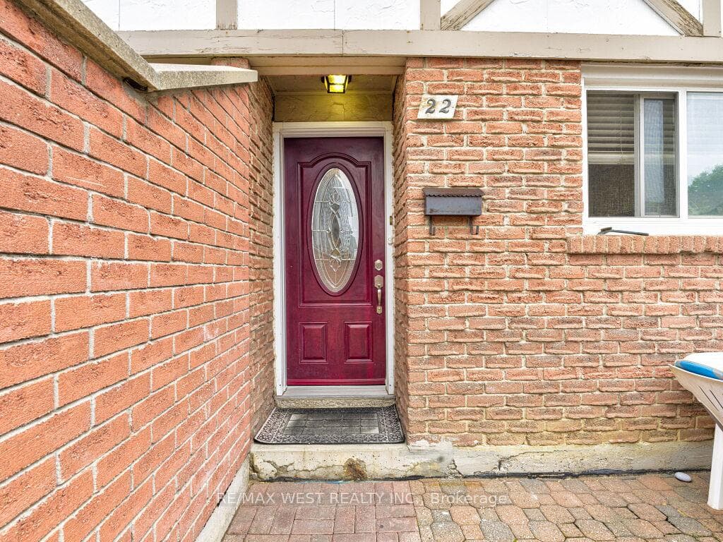 83 Irwin Road Unit 22 photo 26