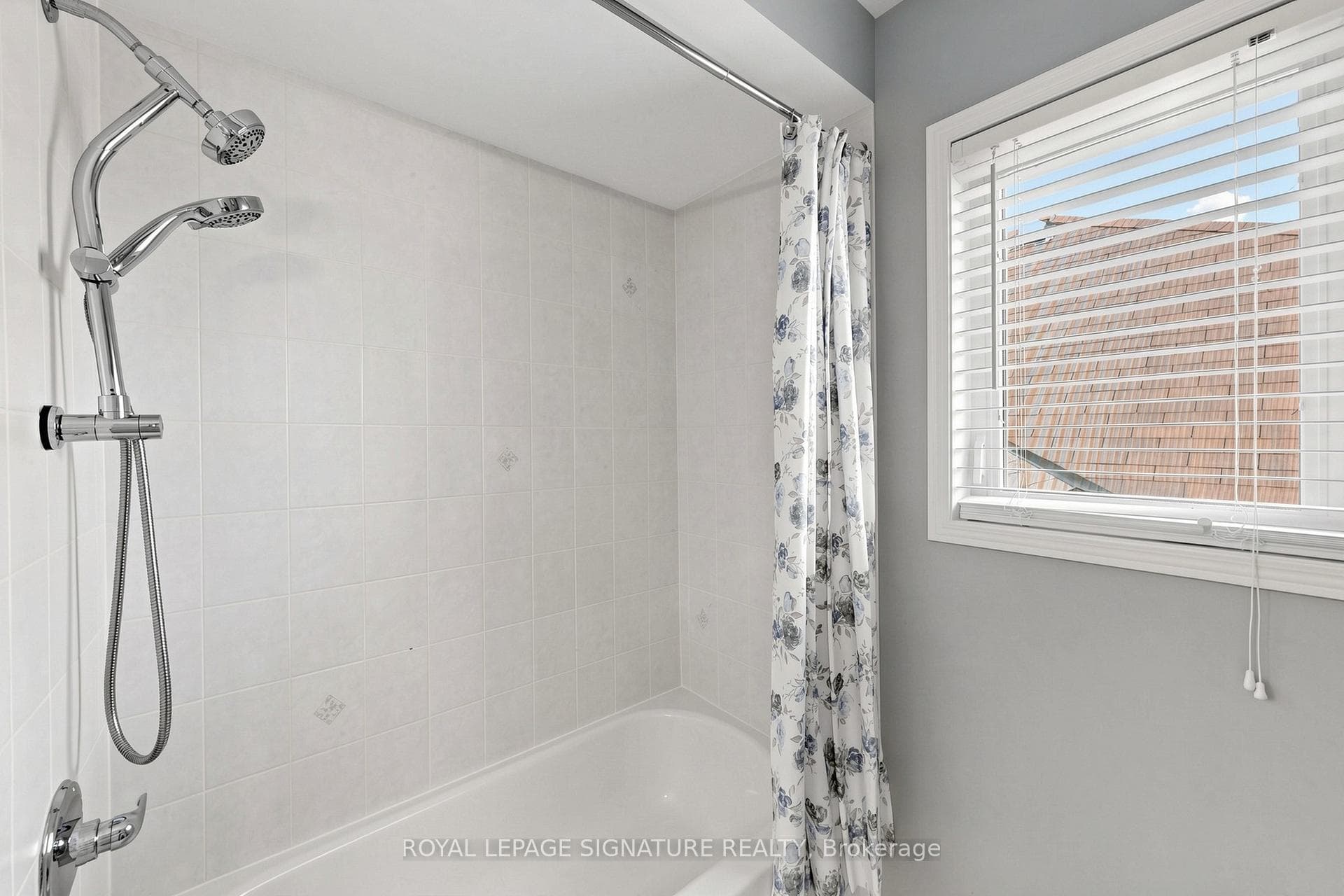 2339 Pilgrim Square photo 44