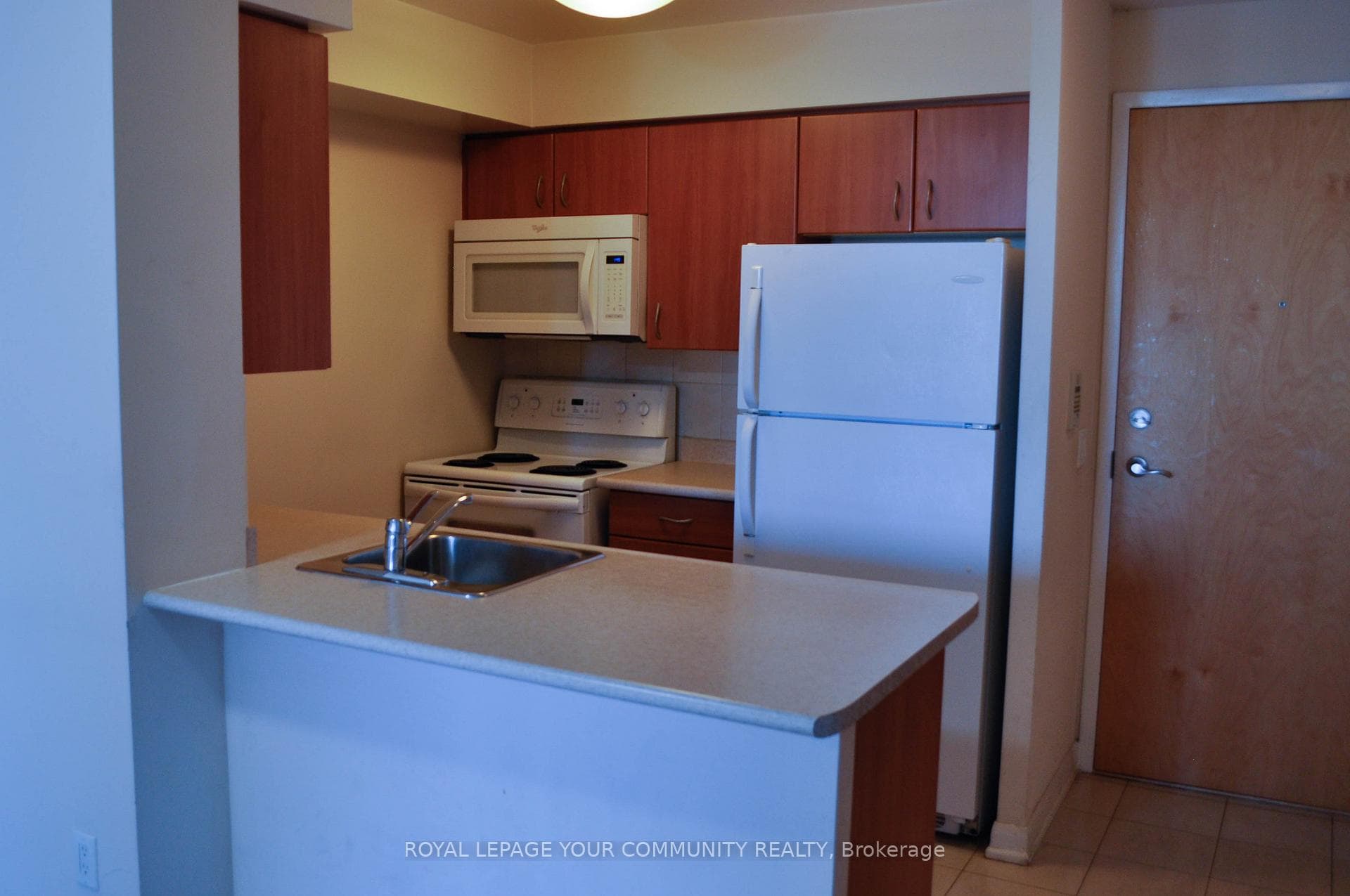 4968 Yonge Street Unit 902 photo 5