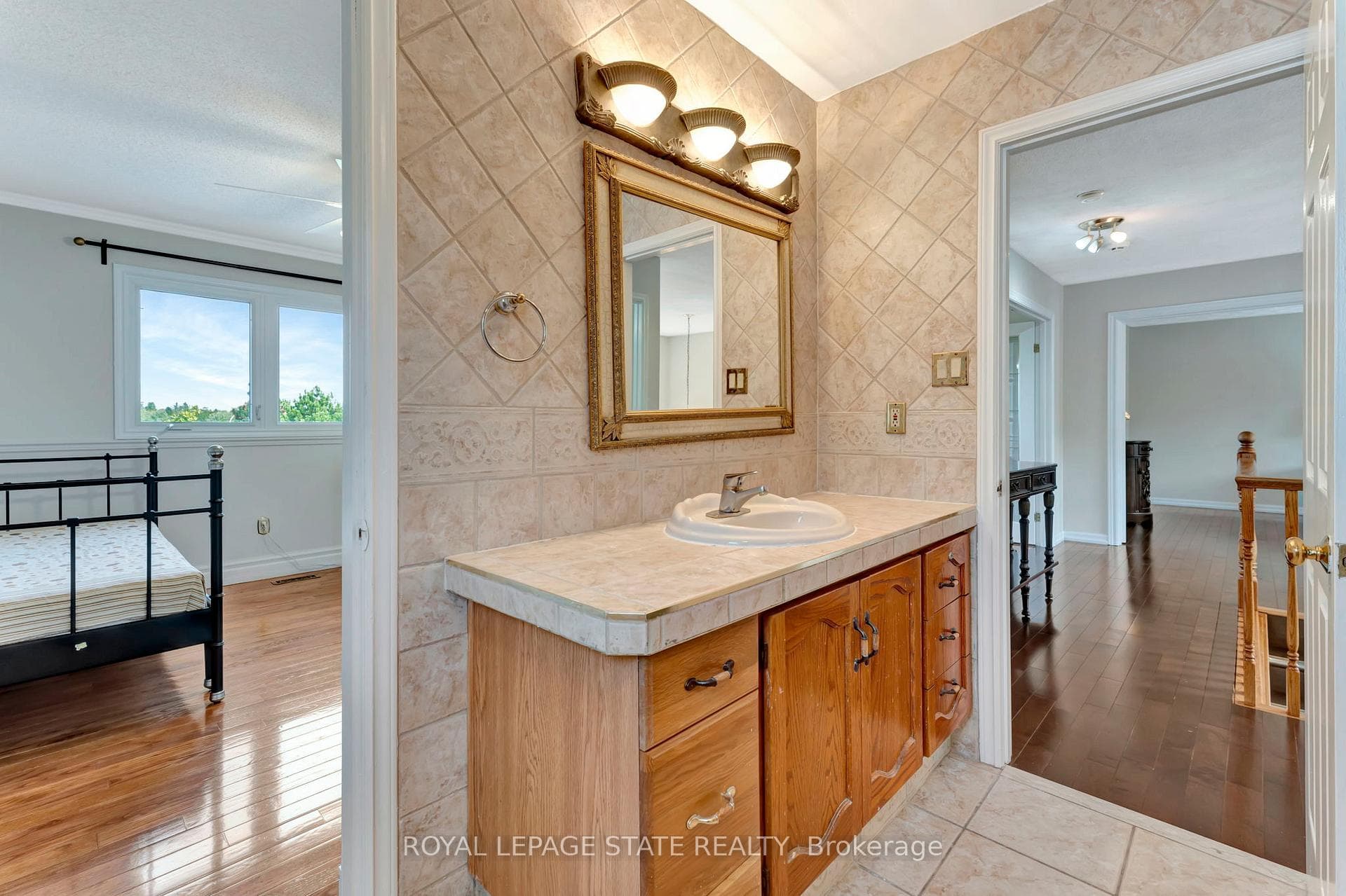 210 Bluebell Crescent photo 26