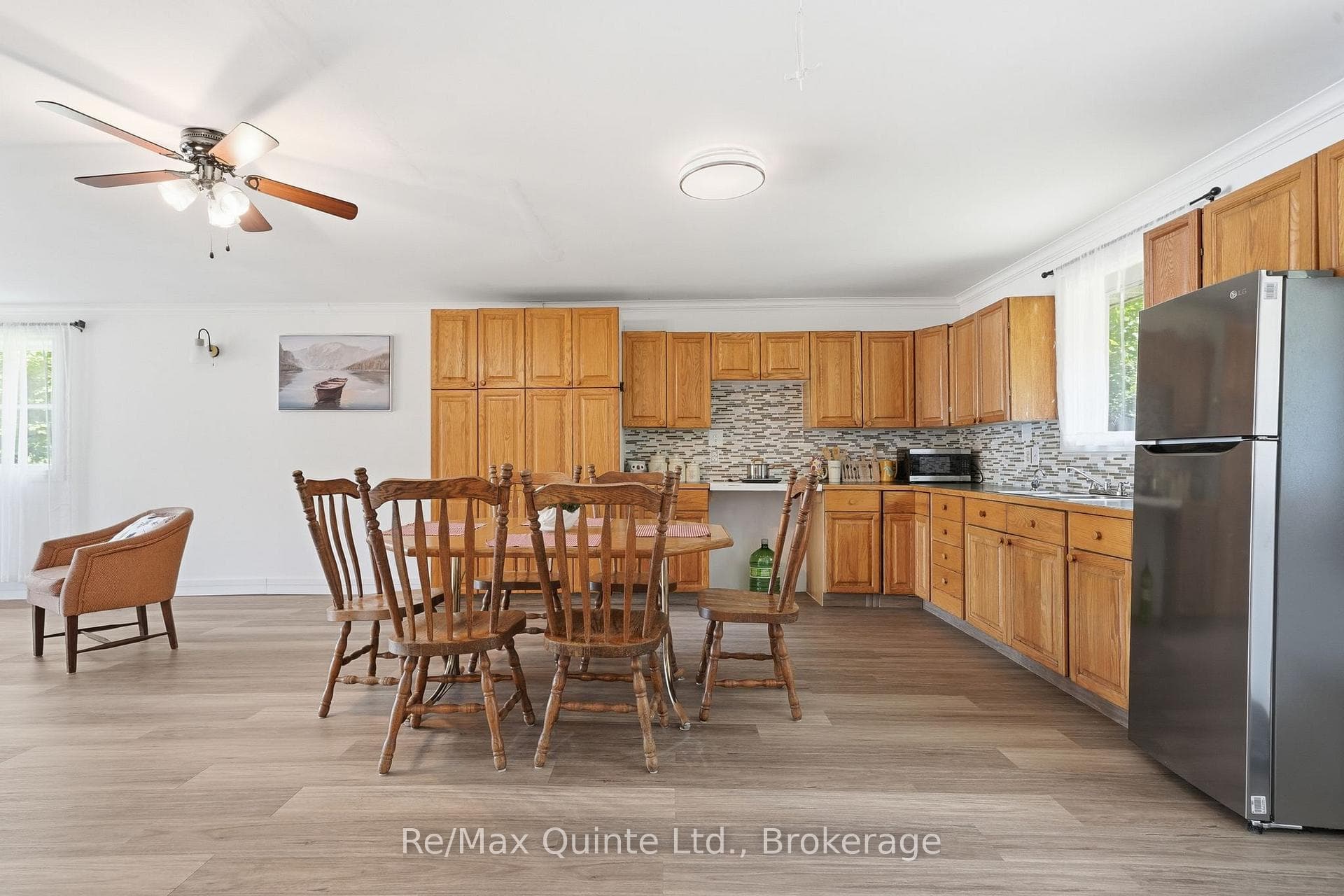485 Glanmire Lake Lane photo 9