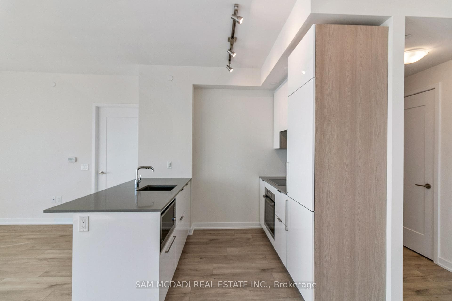 28 Freeland Street photo 19