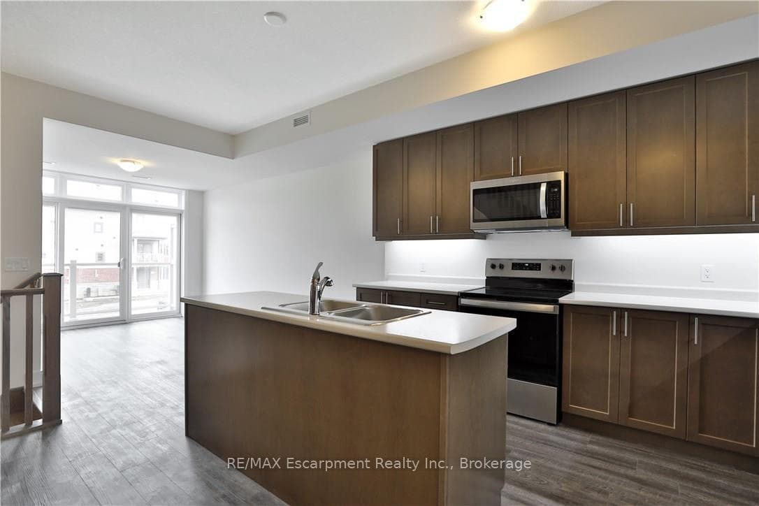 261 Skinner Road Unit 8 photo 14