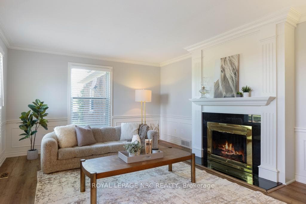 295 Sawmill Road photo 11