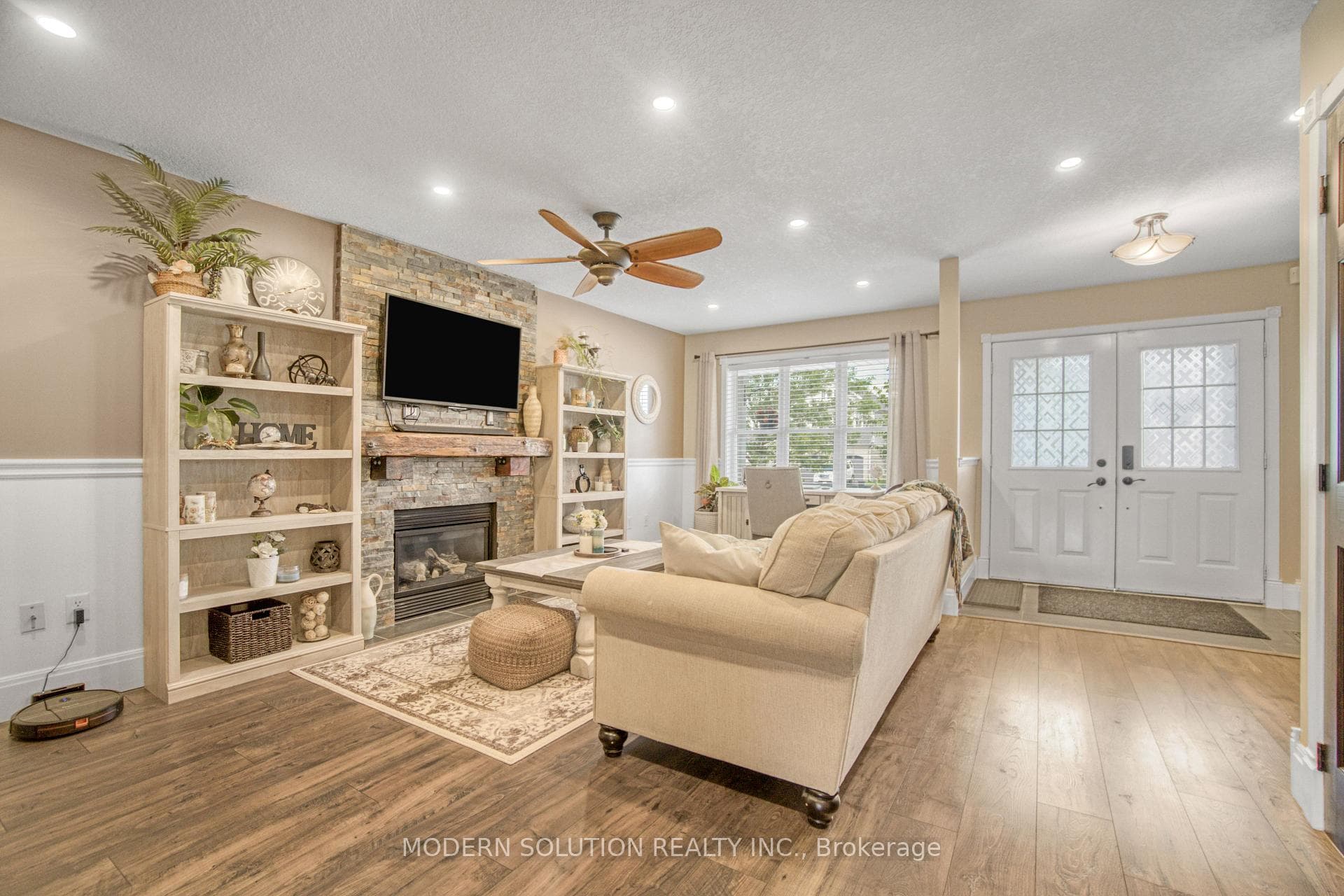 164 Blackburn Drive photo 6