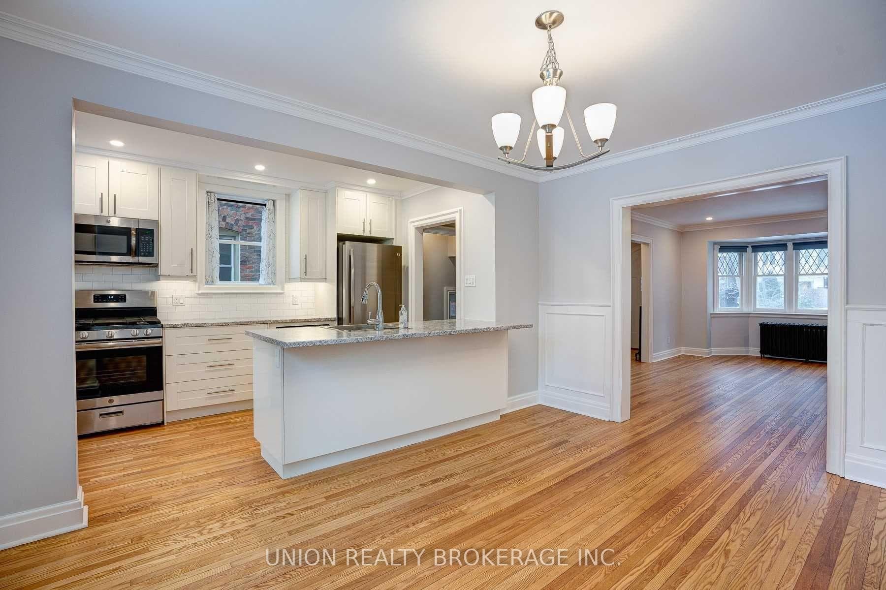 51 Blantyre Avenue photo 7