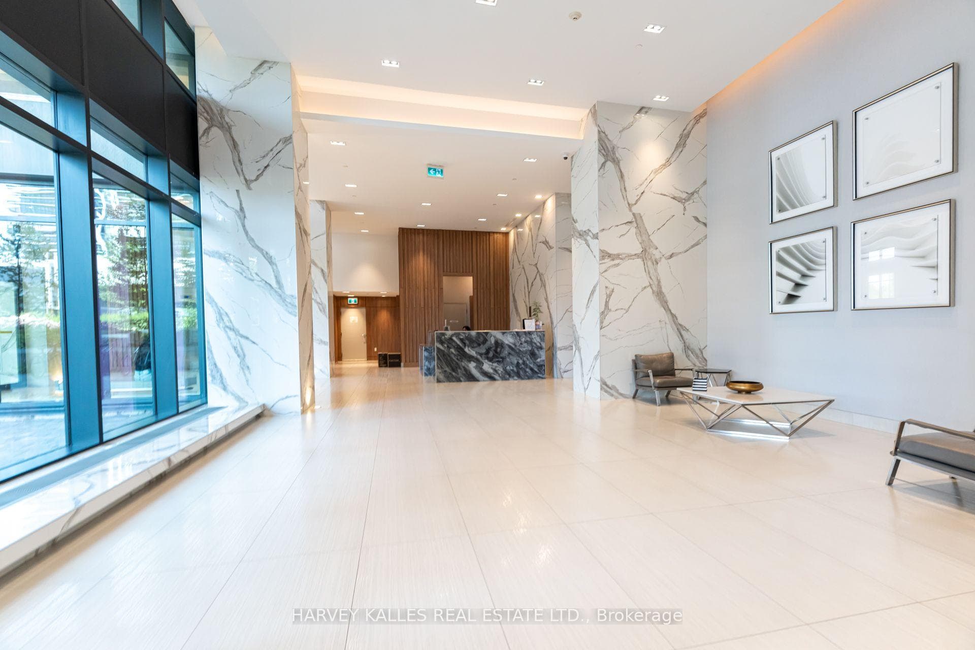 30 Shore Breeze Drive Unit 1822 photo 6