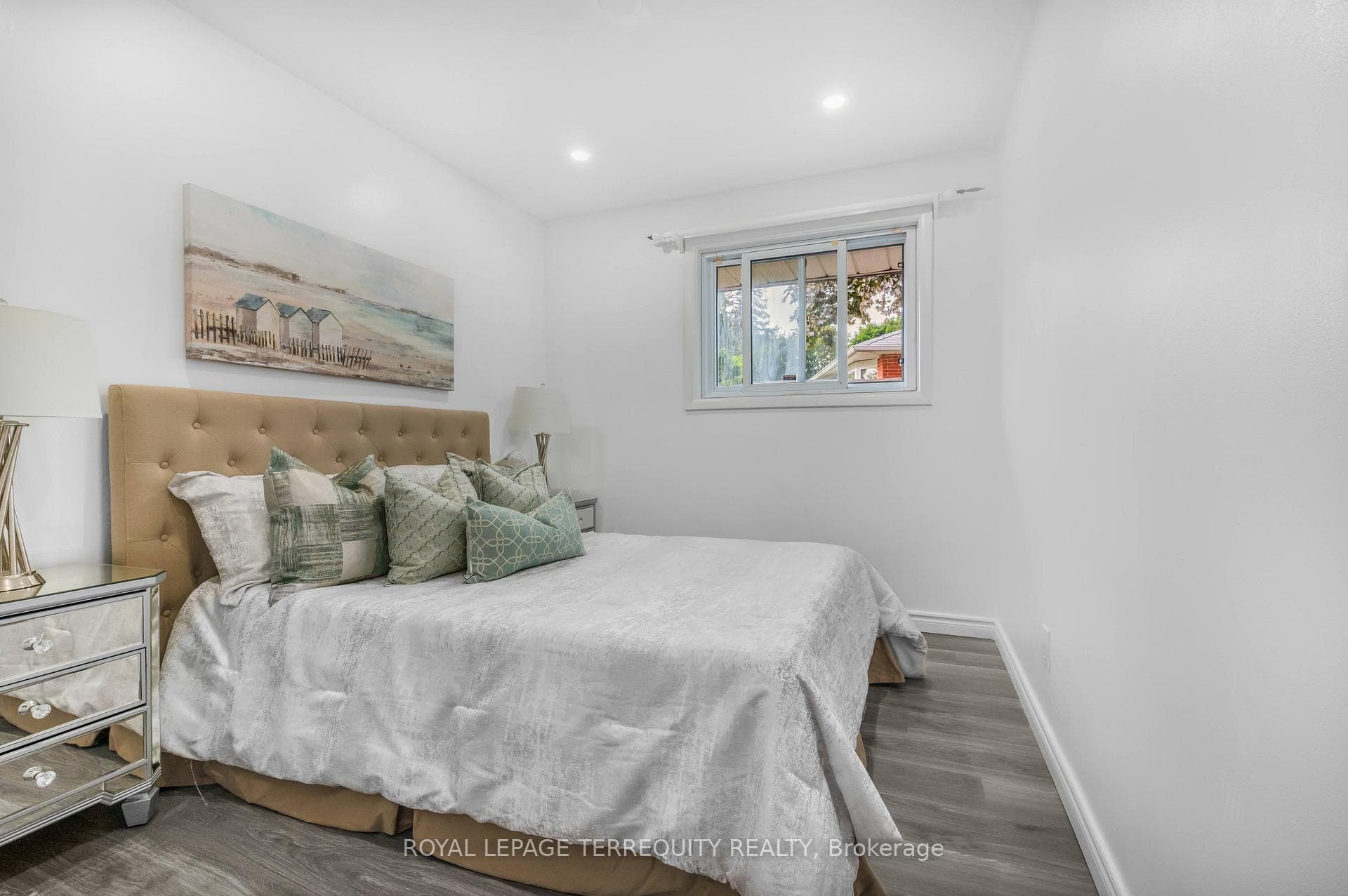 15 Point Grey Crescent photo 19