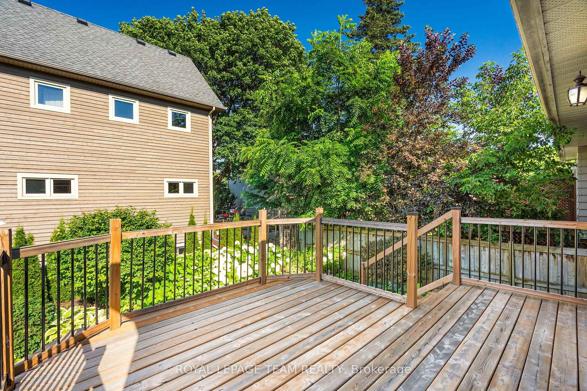 475 MELBOURNE Avenue photo 38