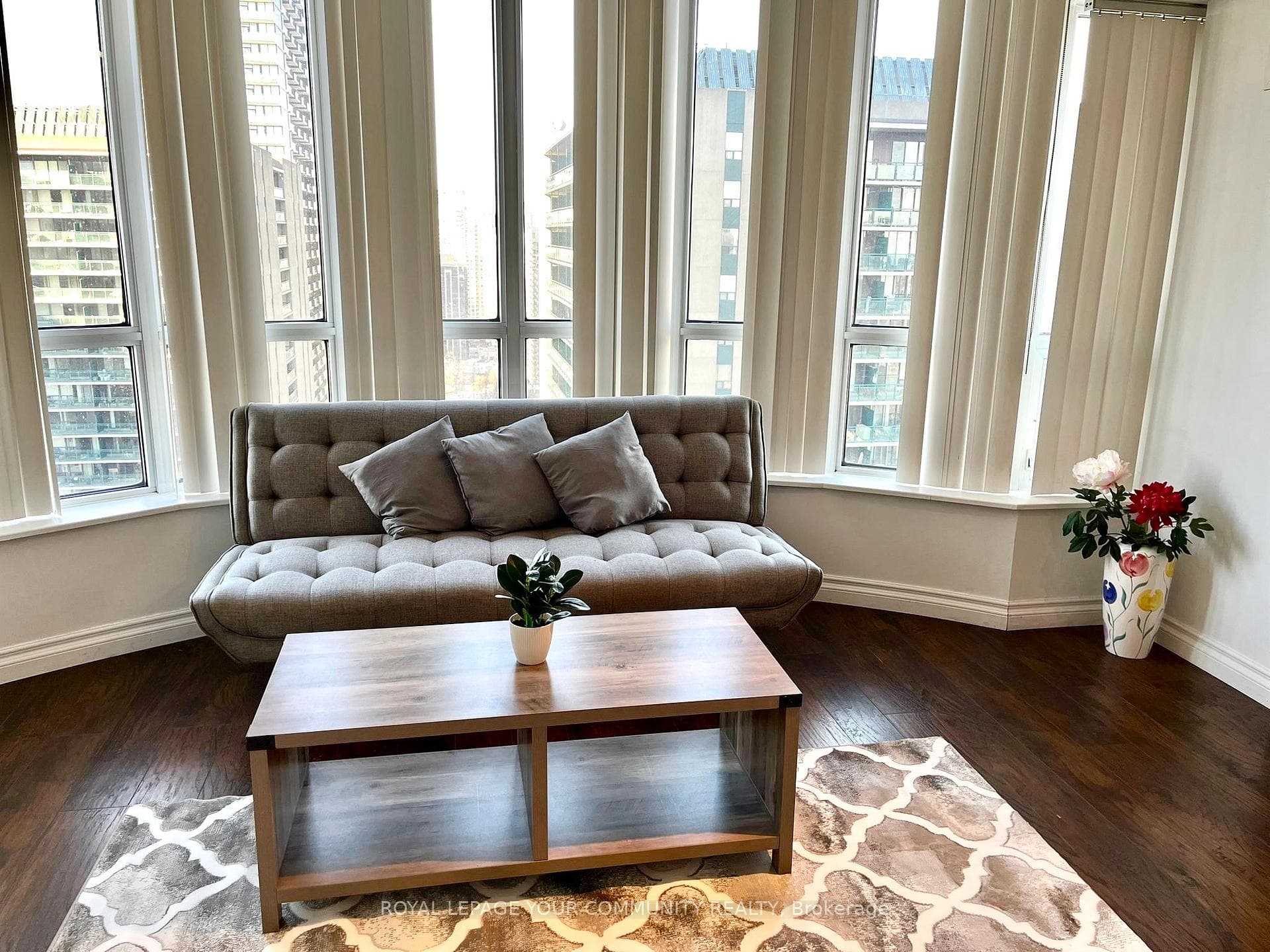 33 sheppard Avenue Unit 2809 photo 18