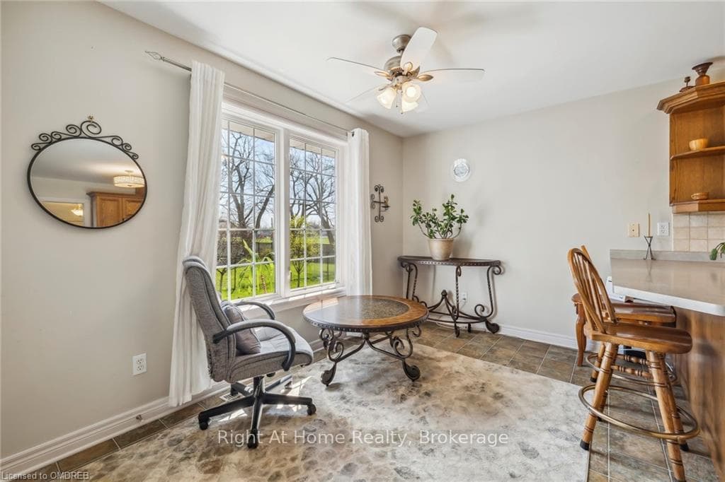 922 RUBY Avenue photo 16