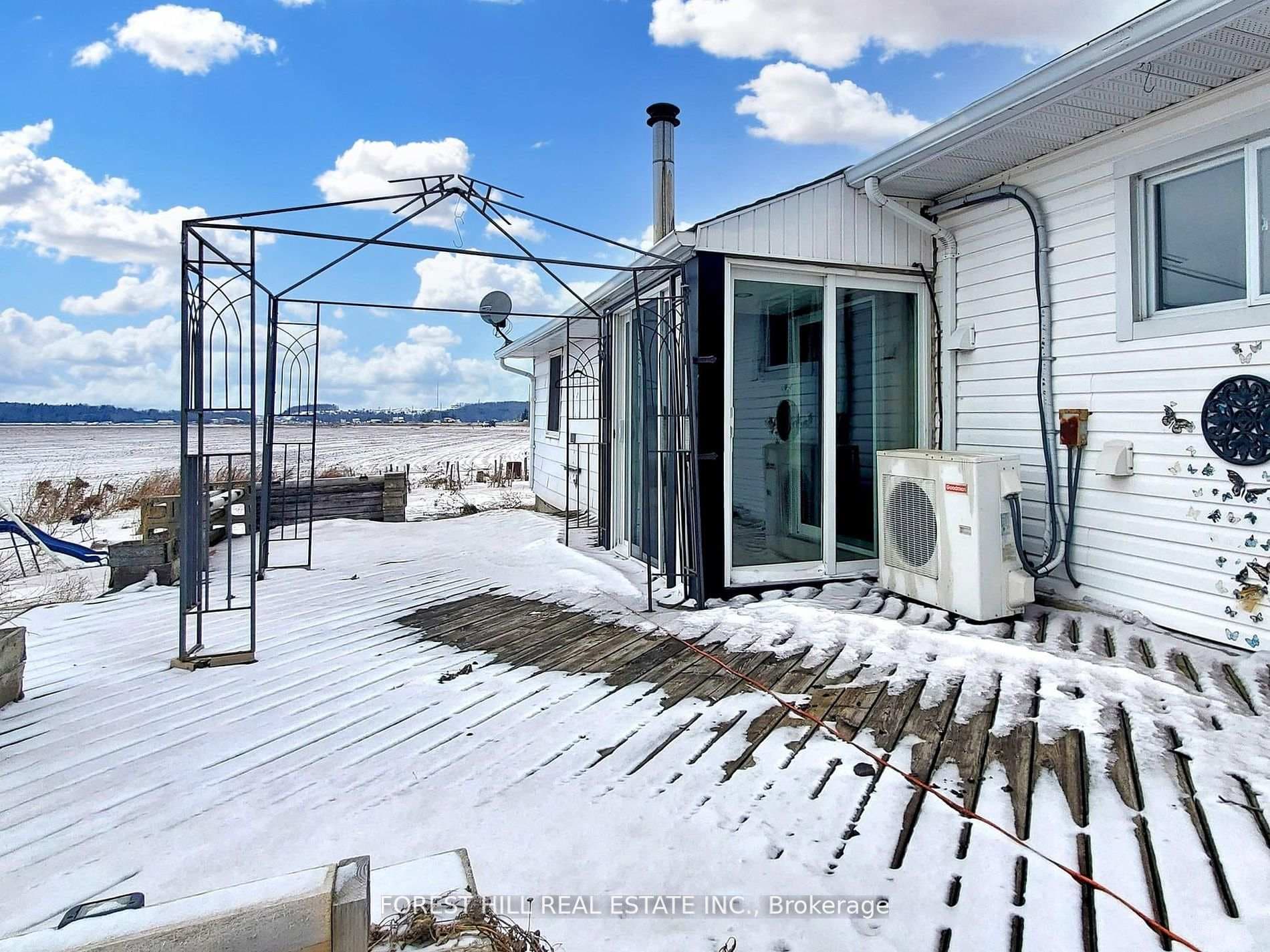 130 Davis Road photo 27