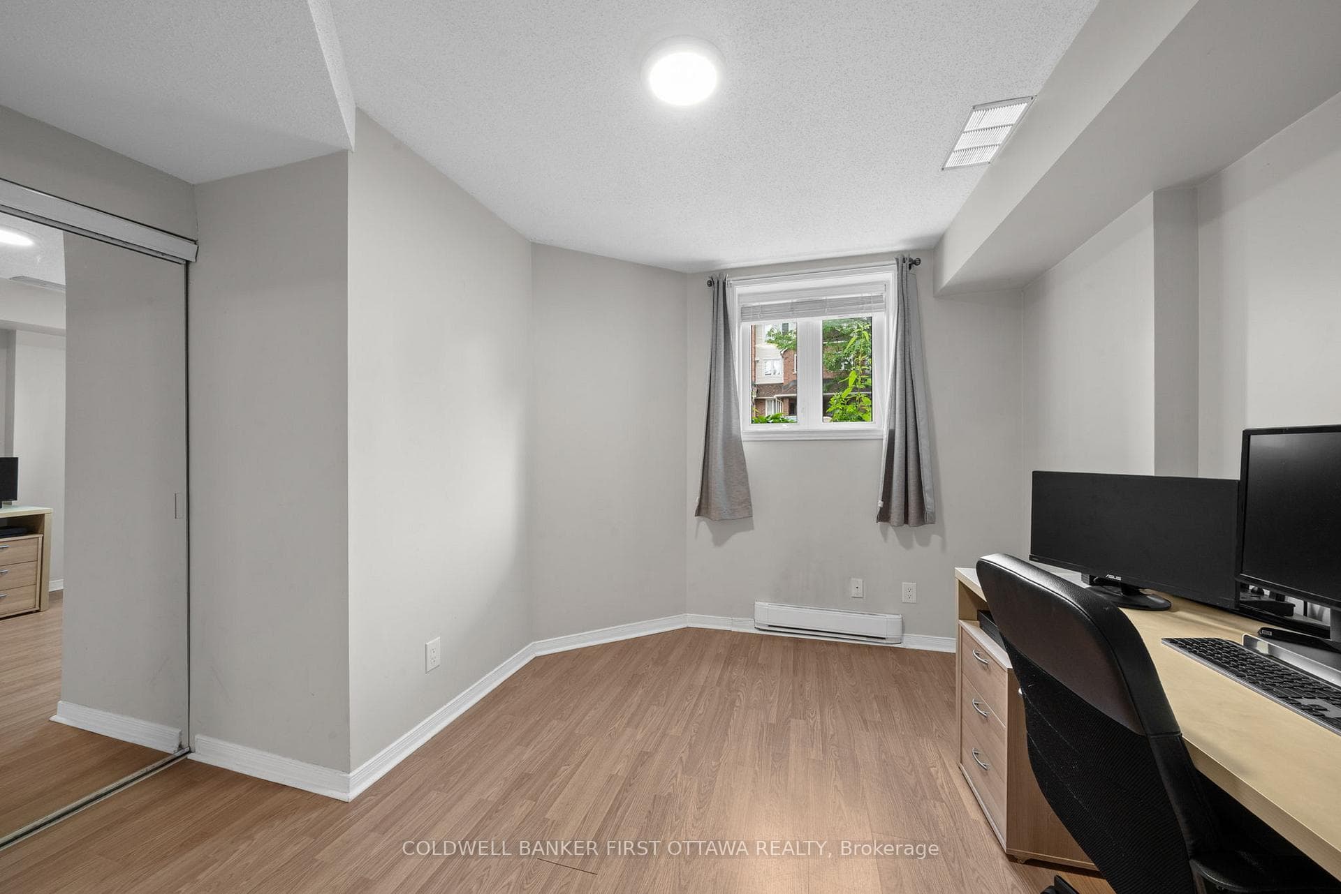 386 Briston Private photo 25