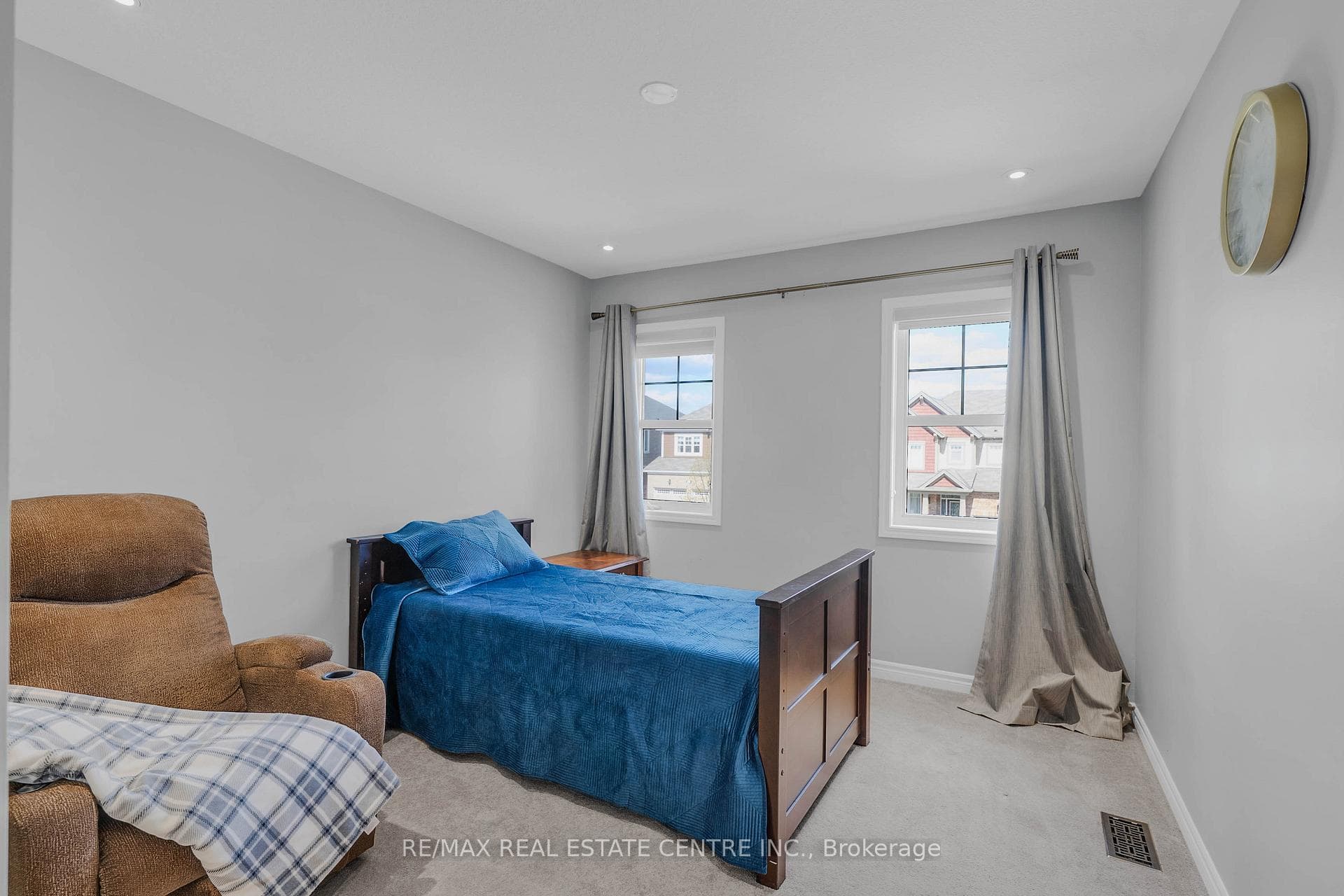 460 Equestrian Way photo 26