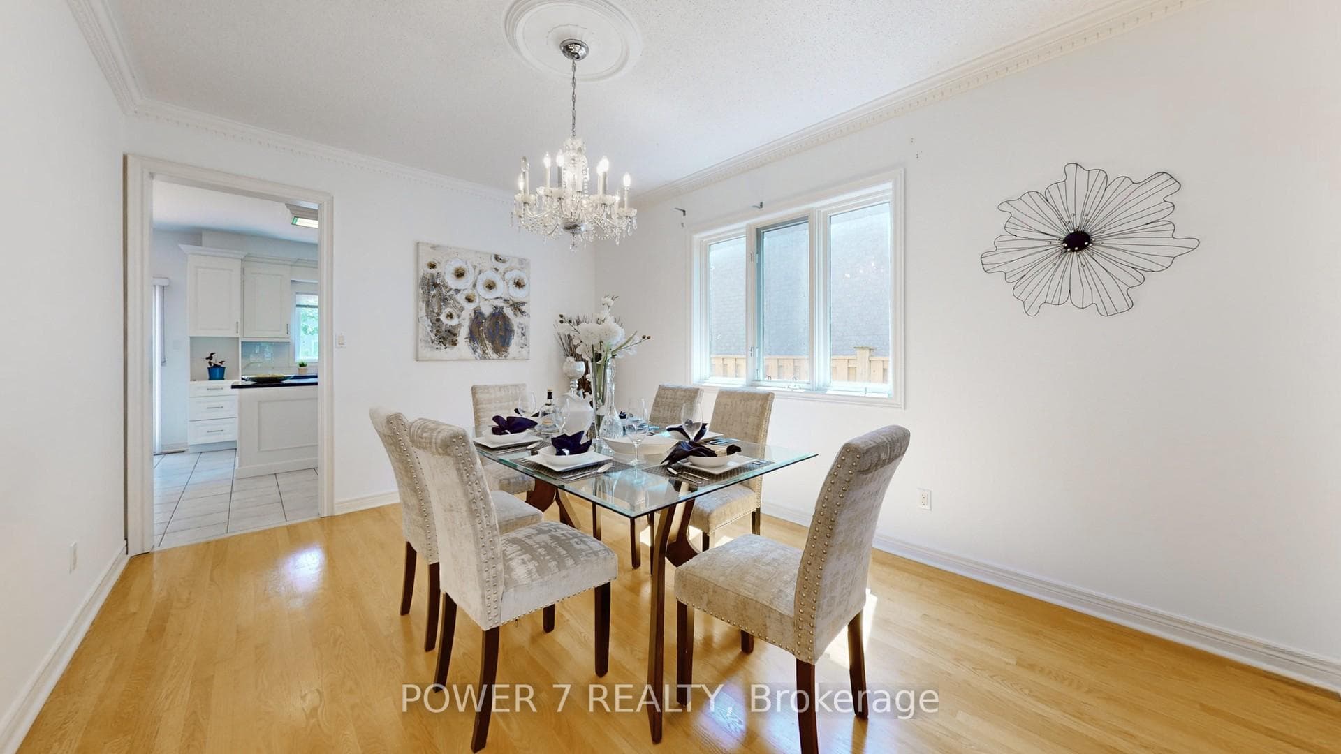 295 Calvert Road photo 4