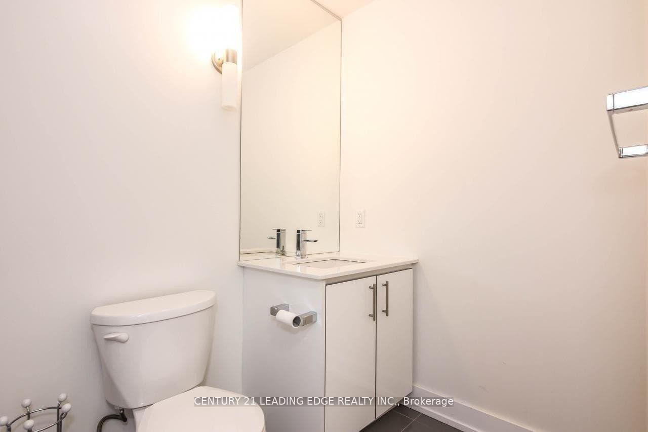 75 The Donway N/A Unit 208 photo 18