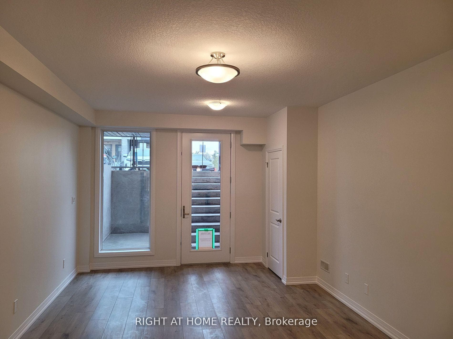 261 Woodbine Avenue Unit 79A photo 7