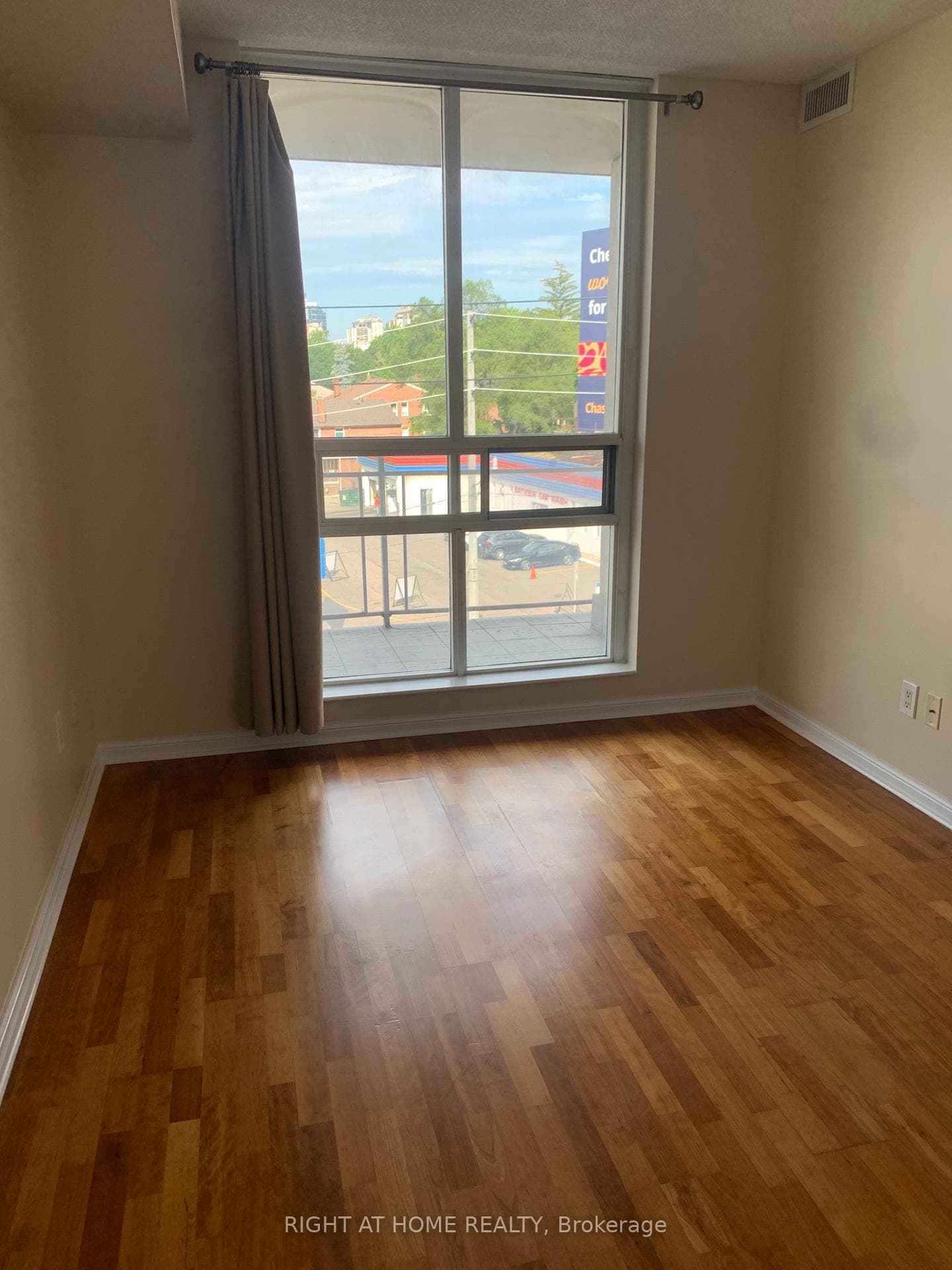 1801 Bayview Avenue Unit 507 photo 7